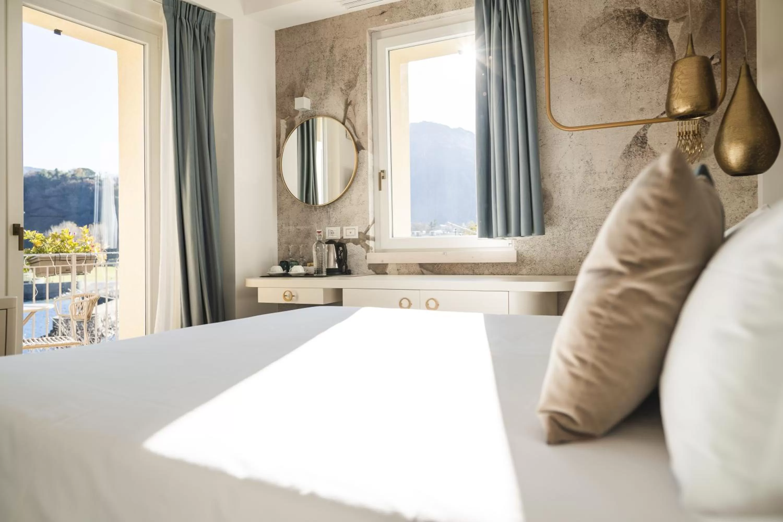 LUXURY SUITES ROCOPOM - Lake Front