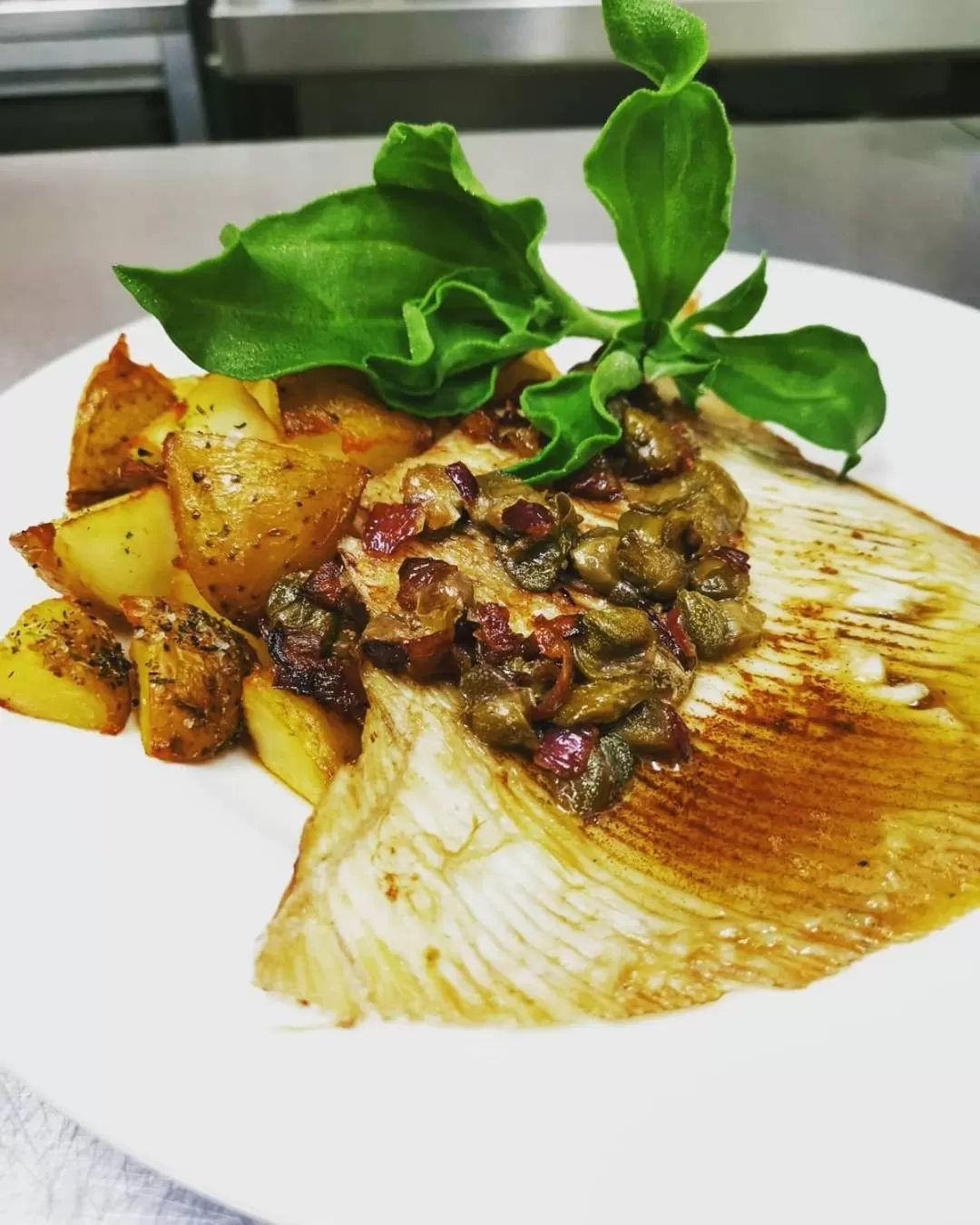 Food and drinks in The Horseshoe & Castle