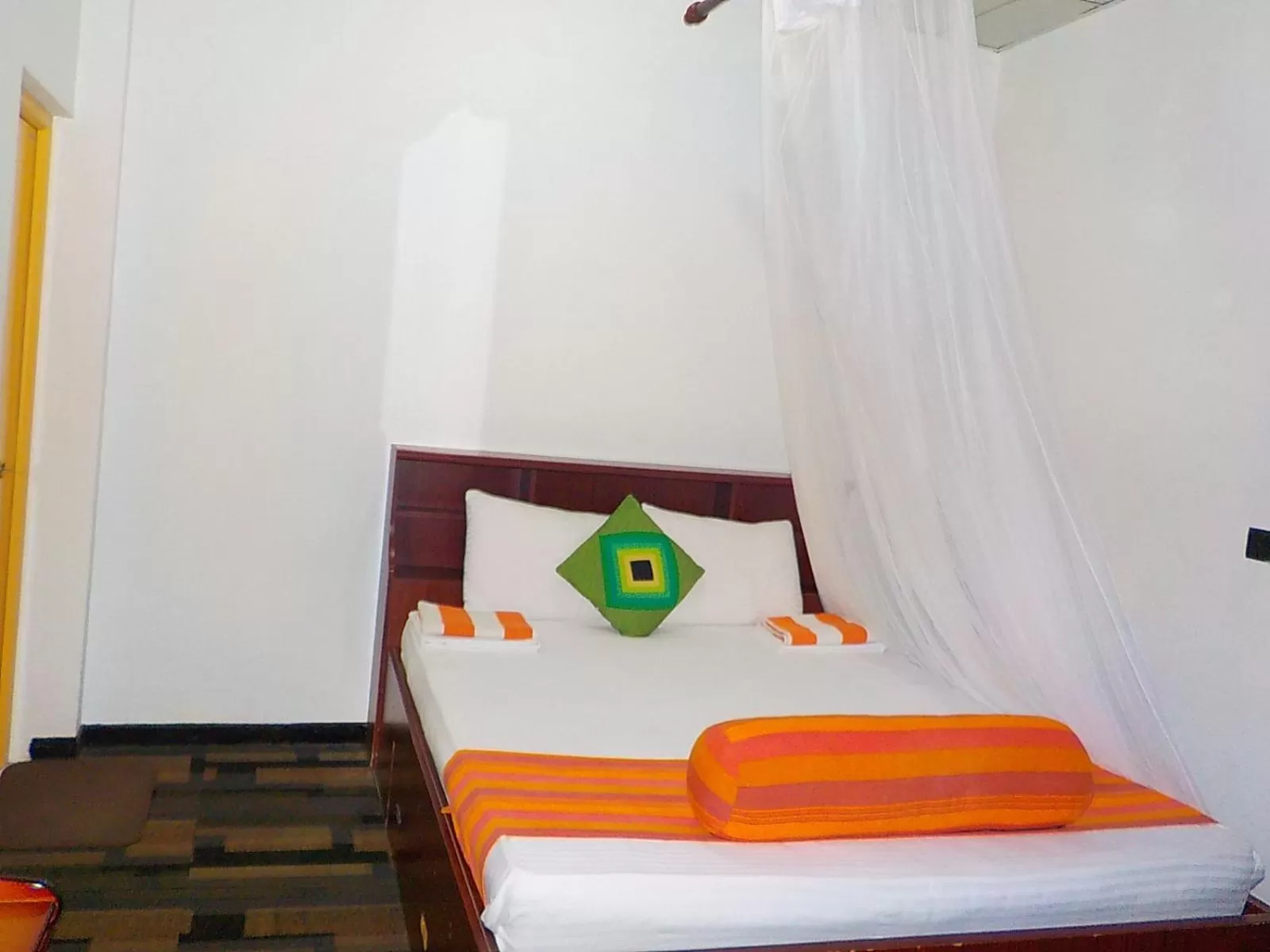 Photo of the whole room, Bed in Liyana Holiday resort