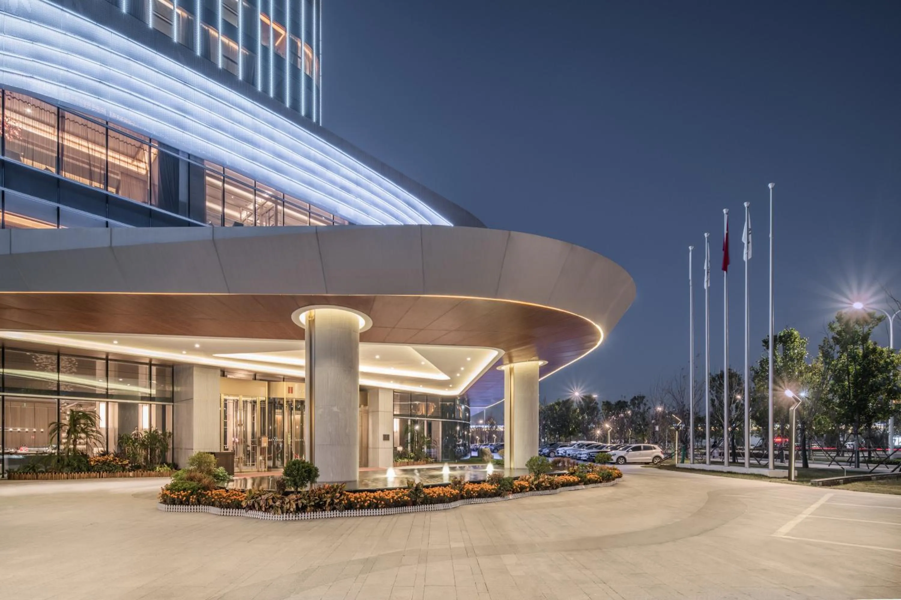 Property building in HUALUXE Xi'an Chanba by IHG