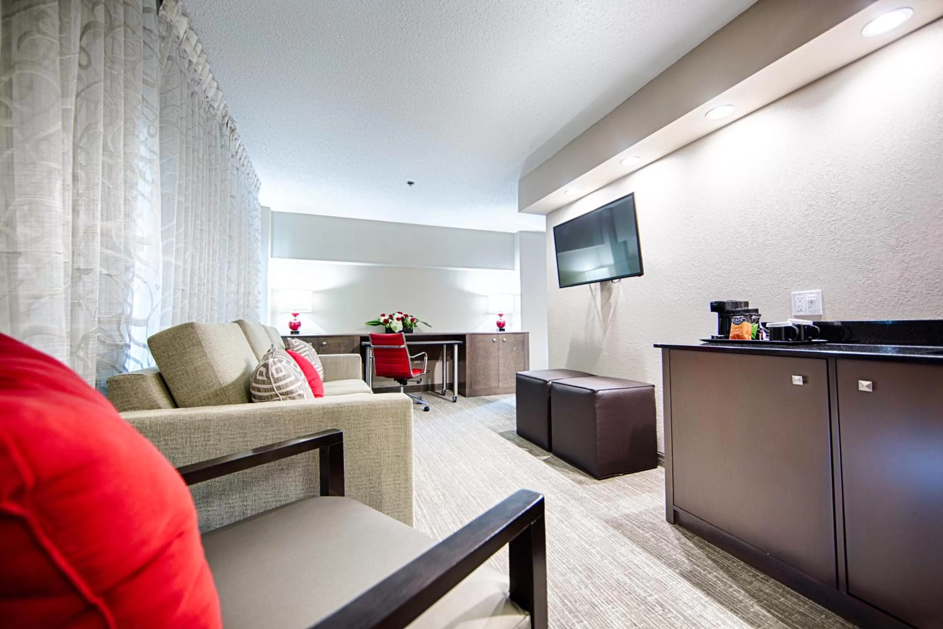 Seating area in Hotel Capstone