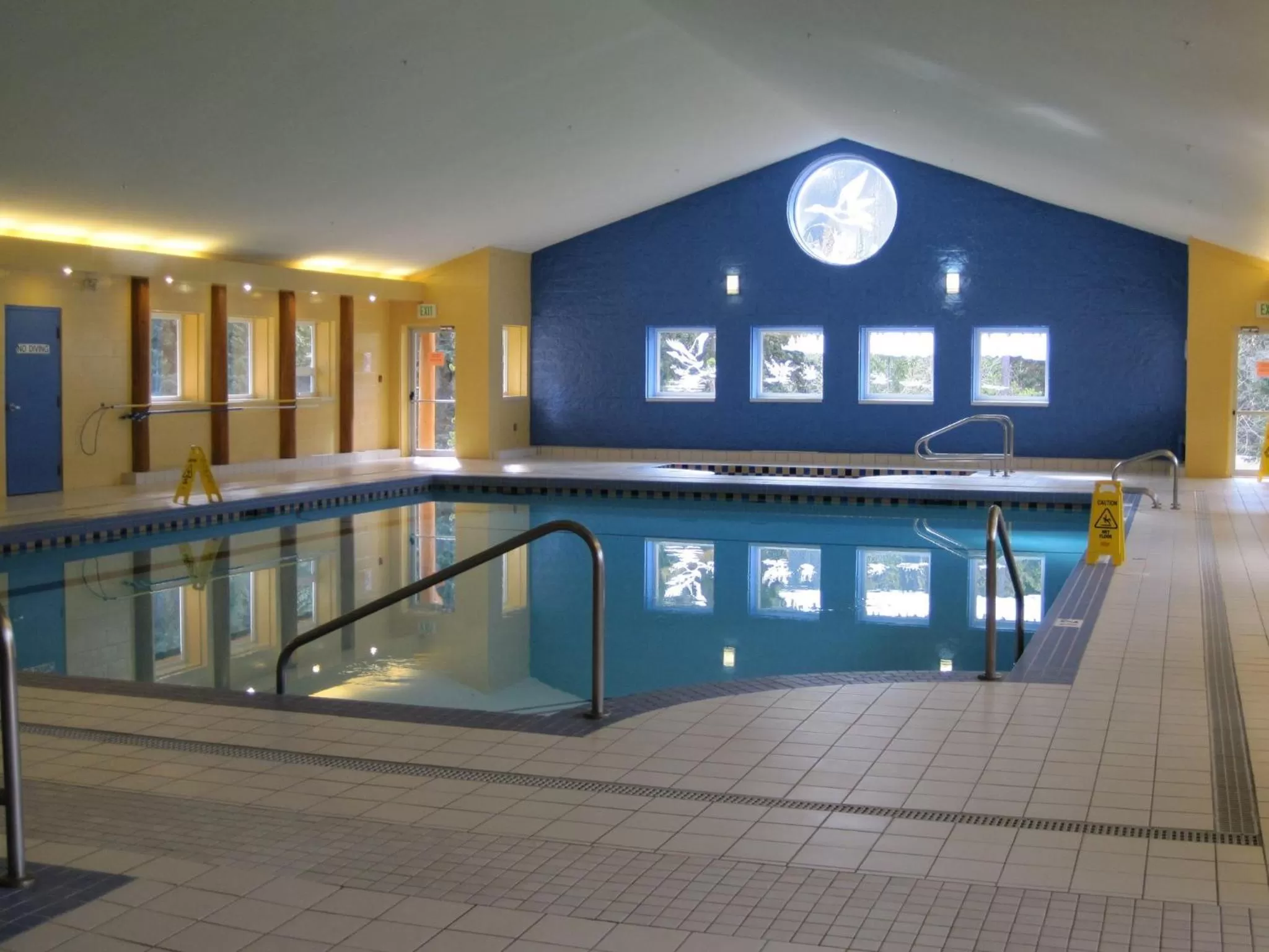 Swimming pool in Manning Park Resort