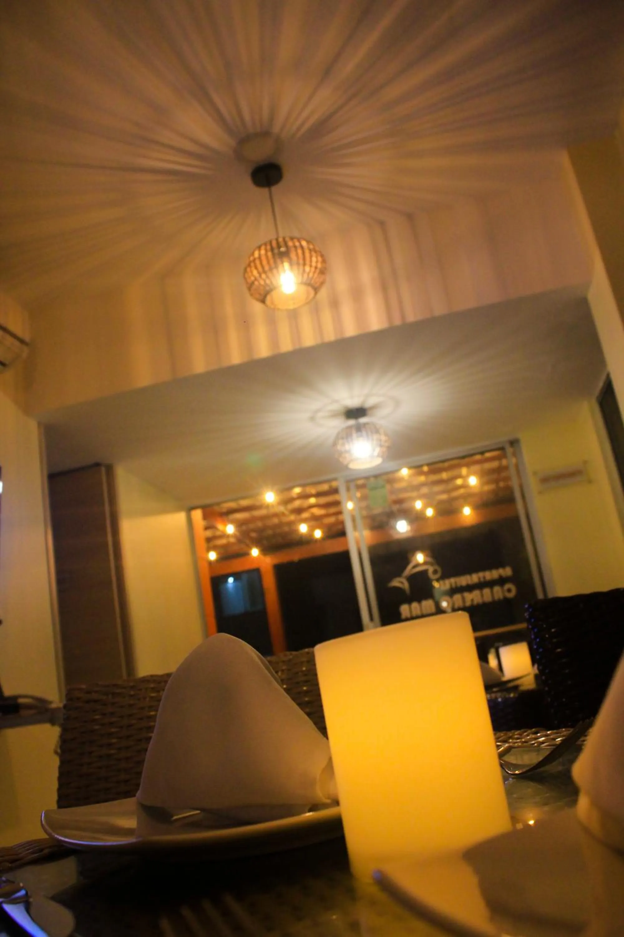 Restaurant/places to eat in Hotel Cabreromar