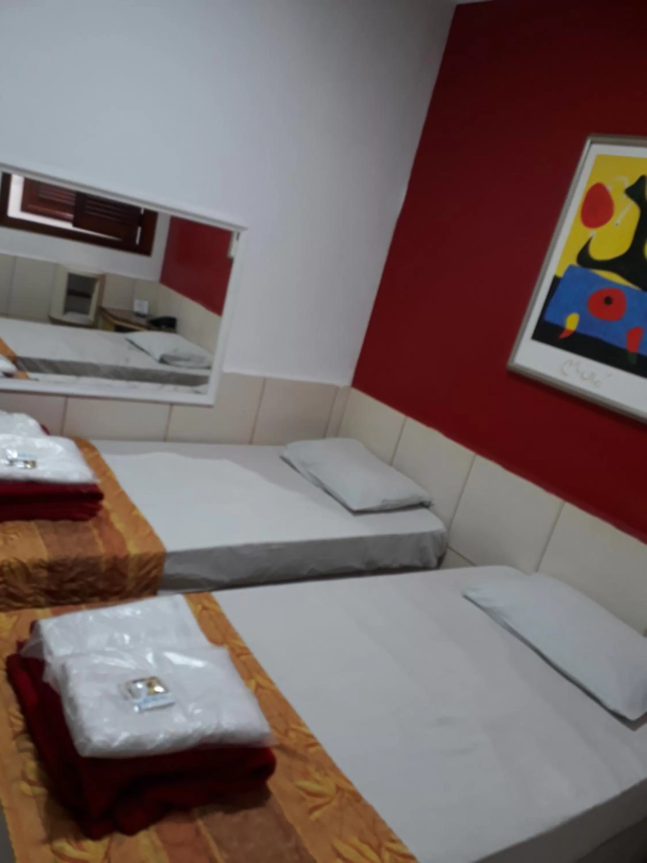 Bed in Hotel Smart Inn