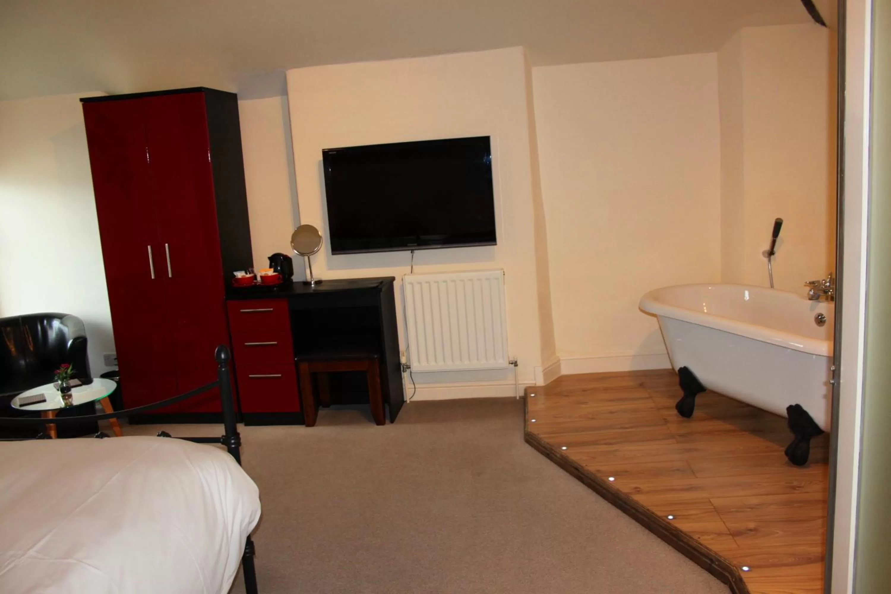 Bedroom, Bed in The Olive Branch