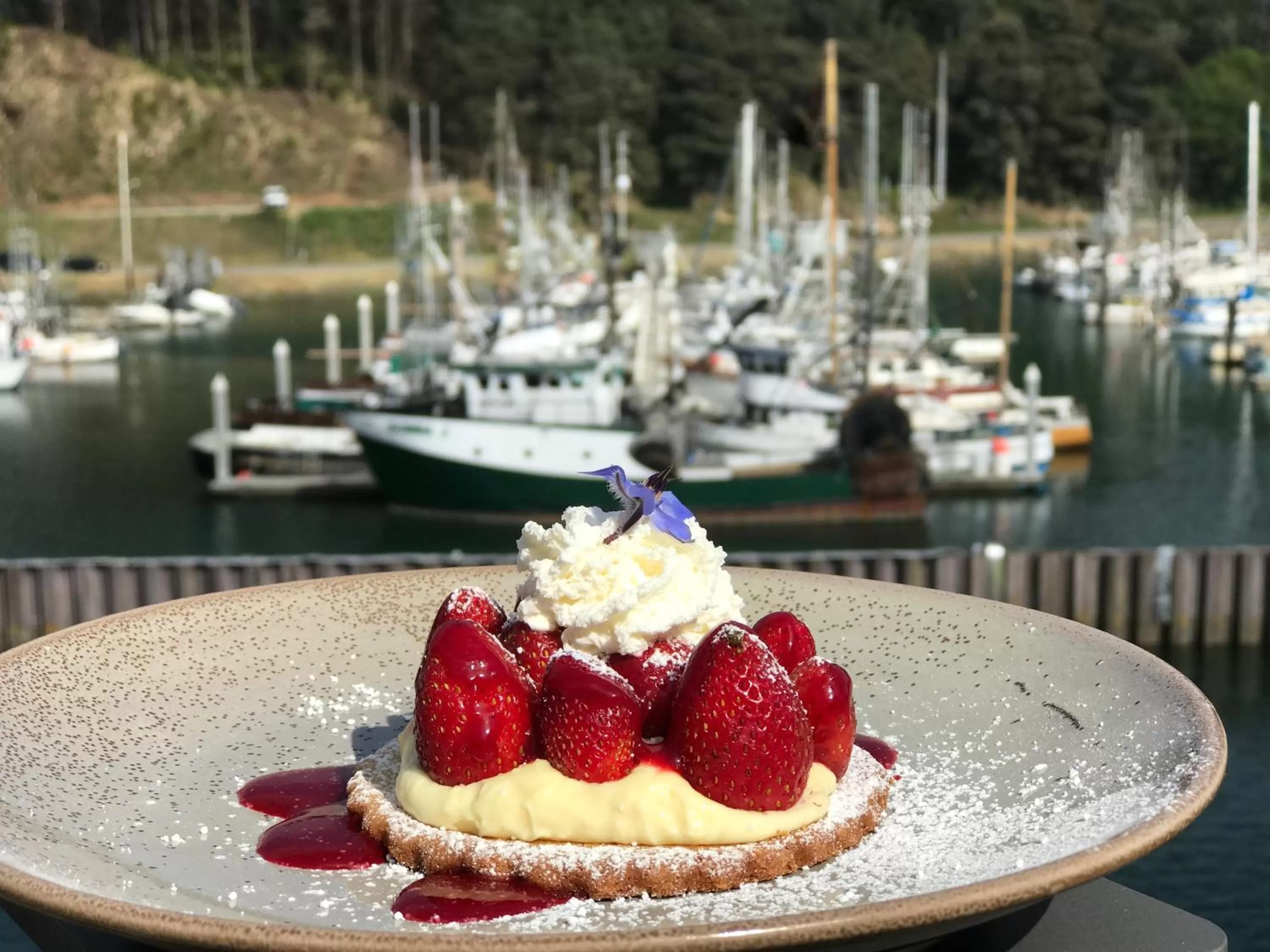 Restaurant/places to eat in Noyo Harbor Inn