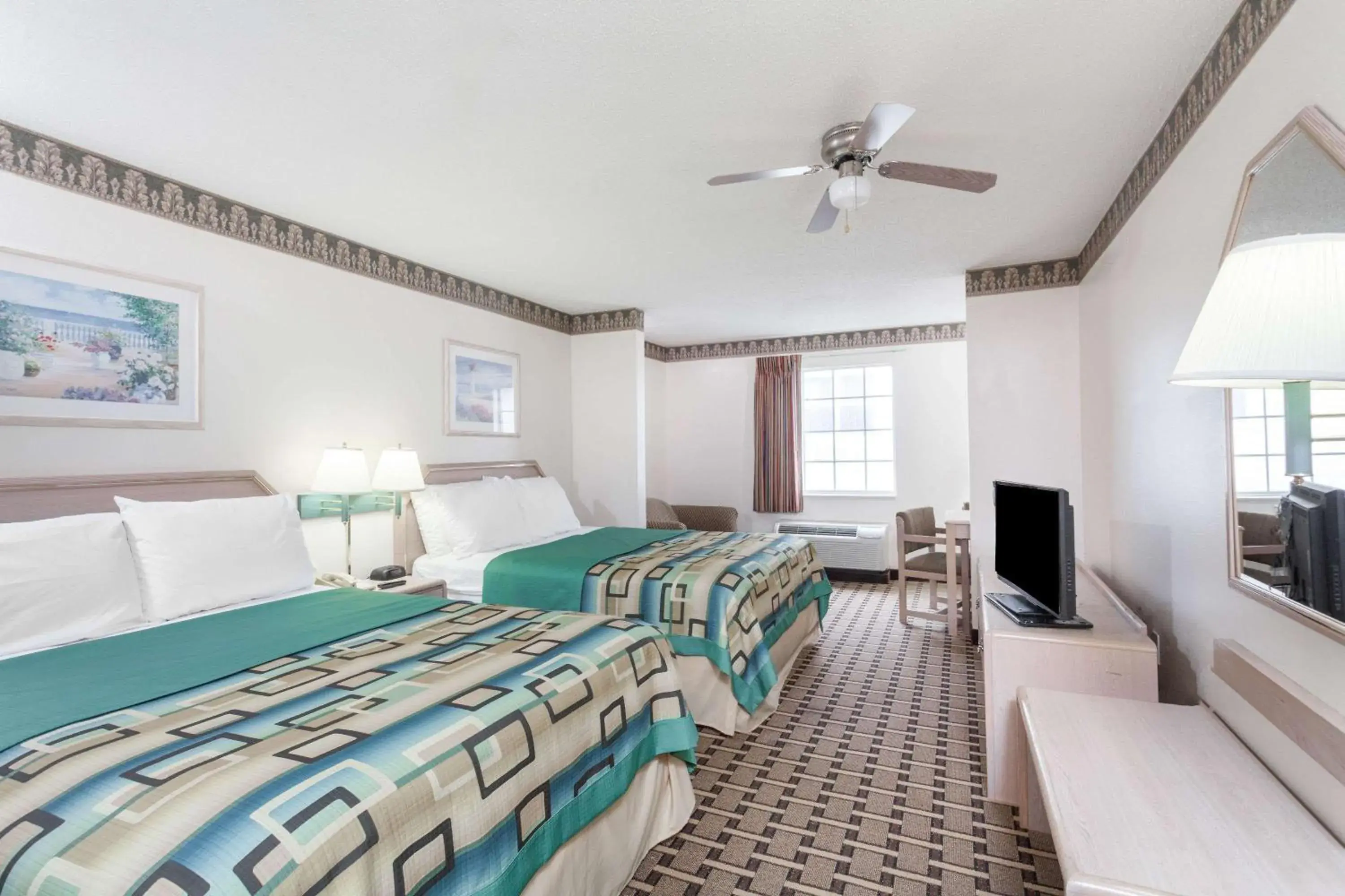 Studio Suite with Two Queen Beds - Non-Smoking in Days Inn & Suites by Wyndham Huntsville Studio Suite with Two Queen Beds - Non-Smoking in Days Inn & Suites by Wyndham Huntsville