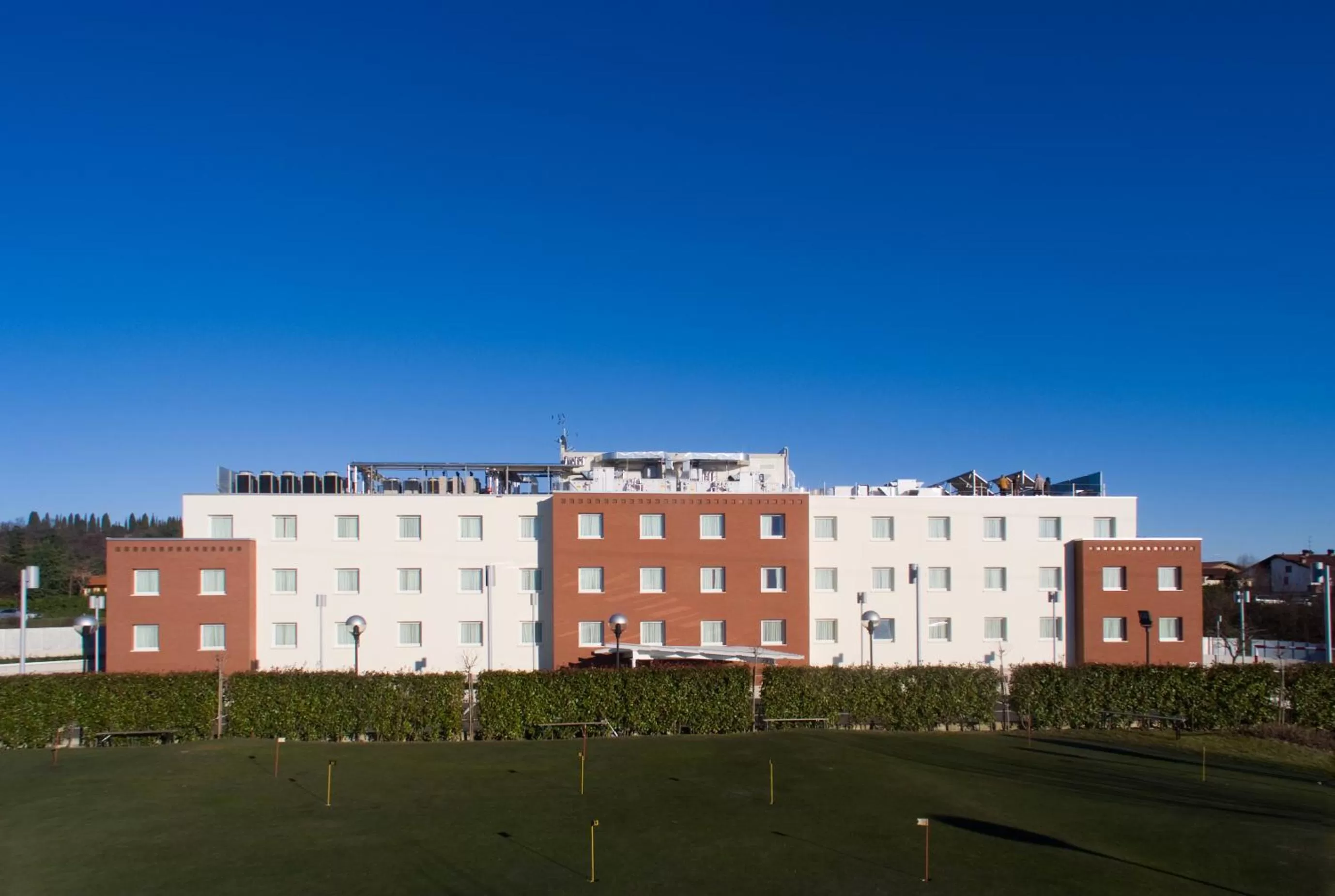 Facade/entrance in Bes Hotel Bergamo Ovest