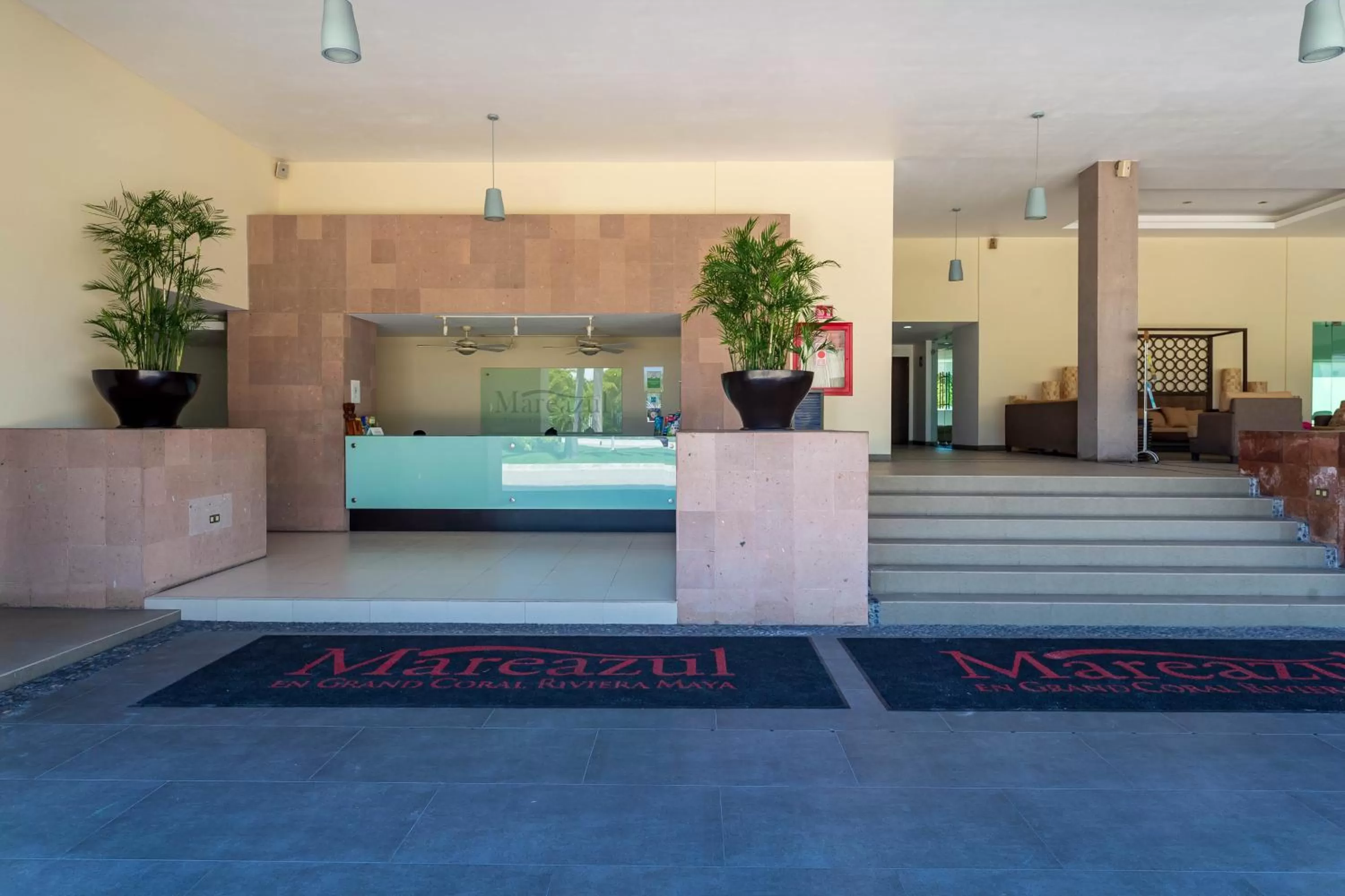 Hakuna Matata 725N at Mareazul Beachfront