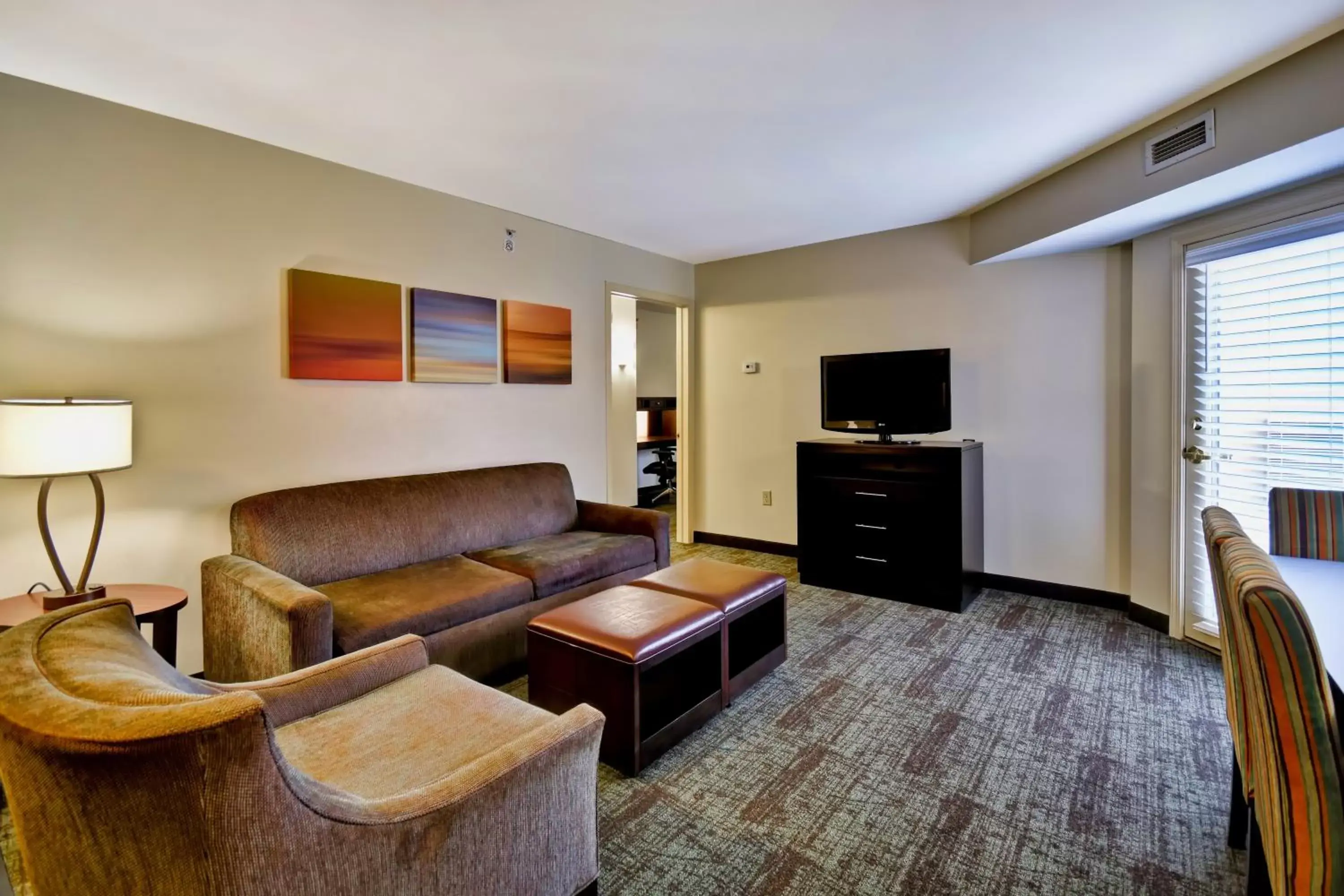 Two-Bedroom King Suite in Staybridge Suites Middleton/Madison-West, an IHG Hotel Two-Bedroom King Suite in Staybridge Suites Middleton/Madison-West, an IHG Hotel