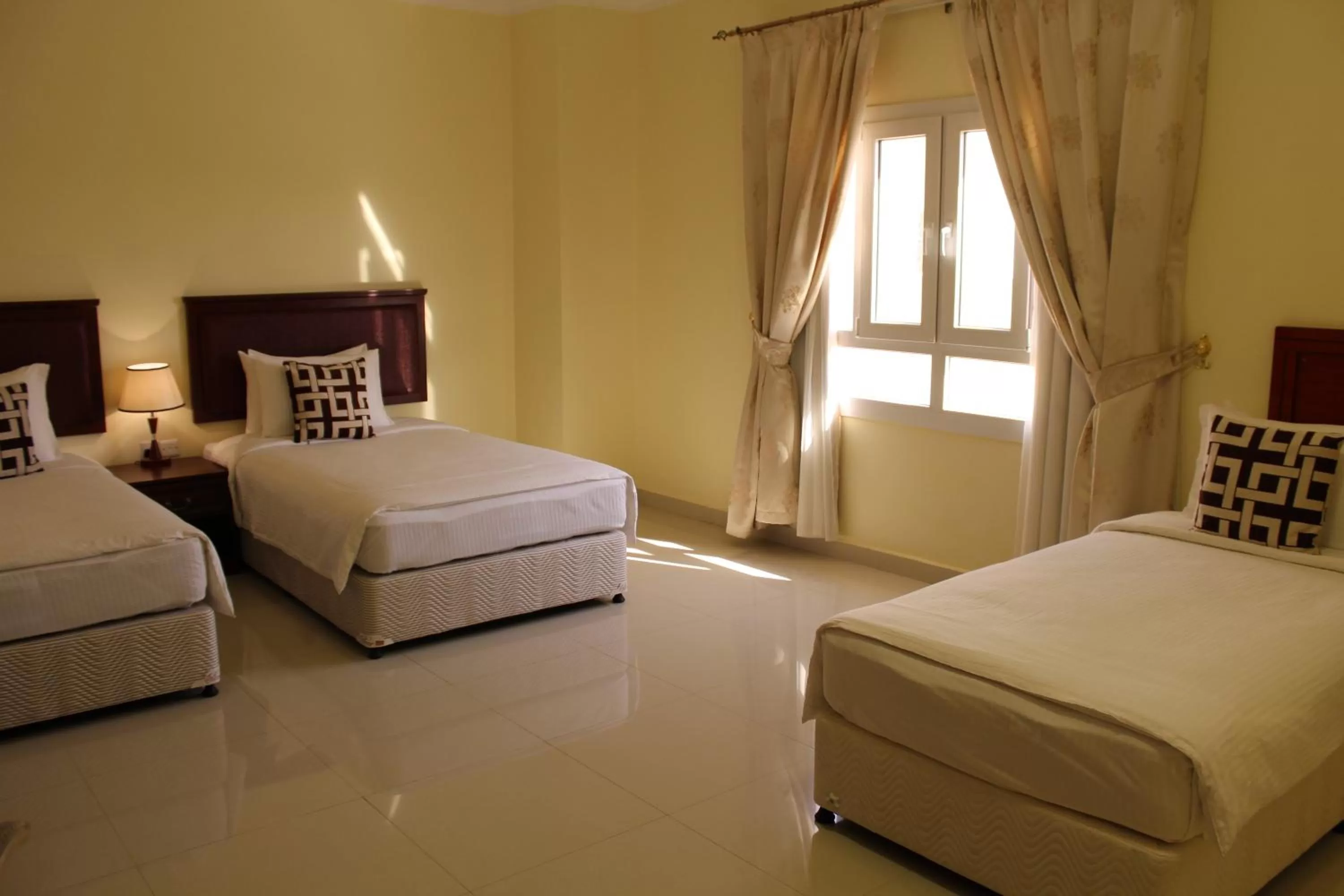Day, Bed in Nizwa Hotel Apartments