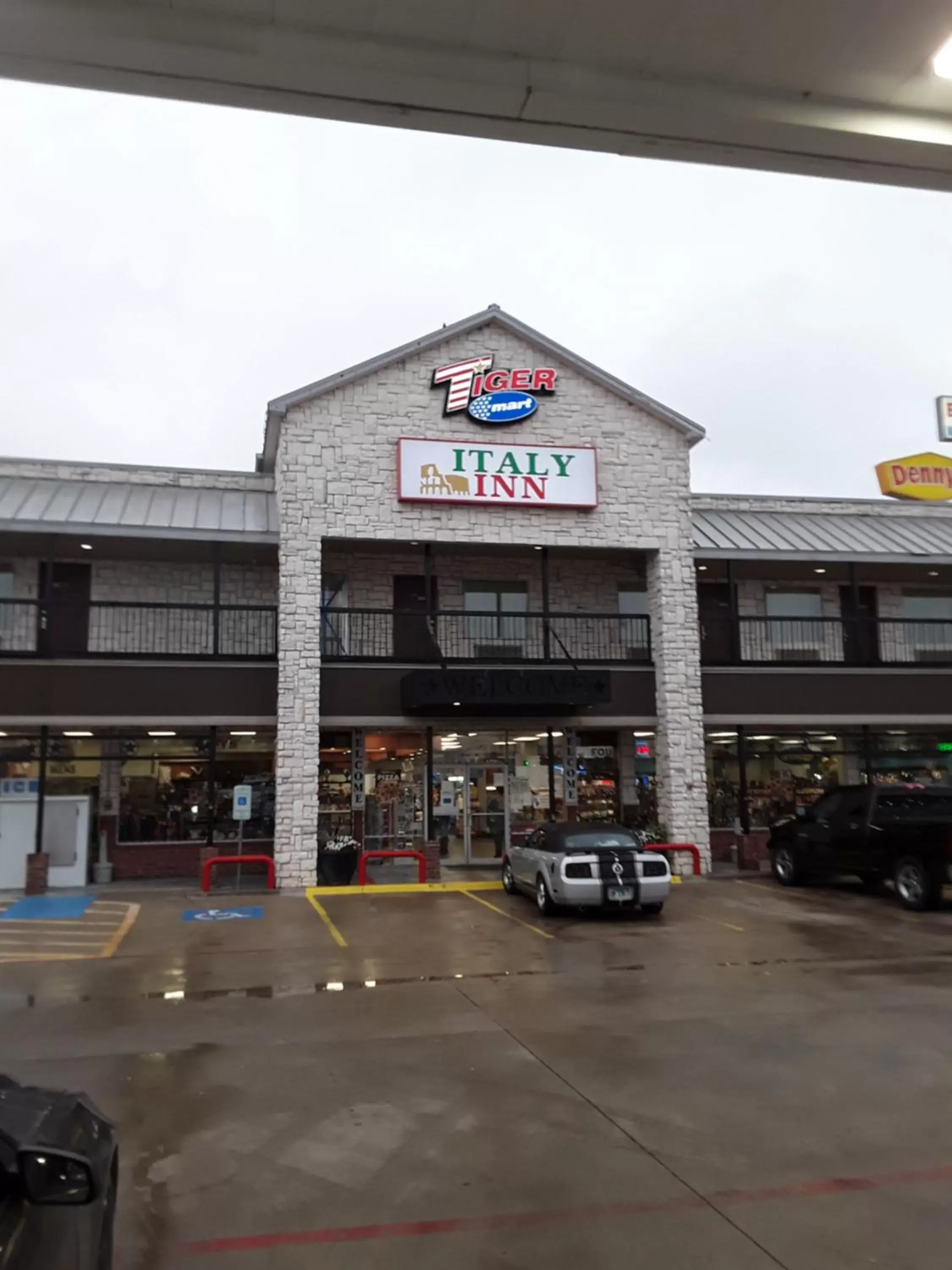 Facade/entrance, Property Building in Italy Inn Facade/entrance, Property Building in Italy Inn