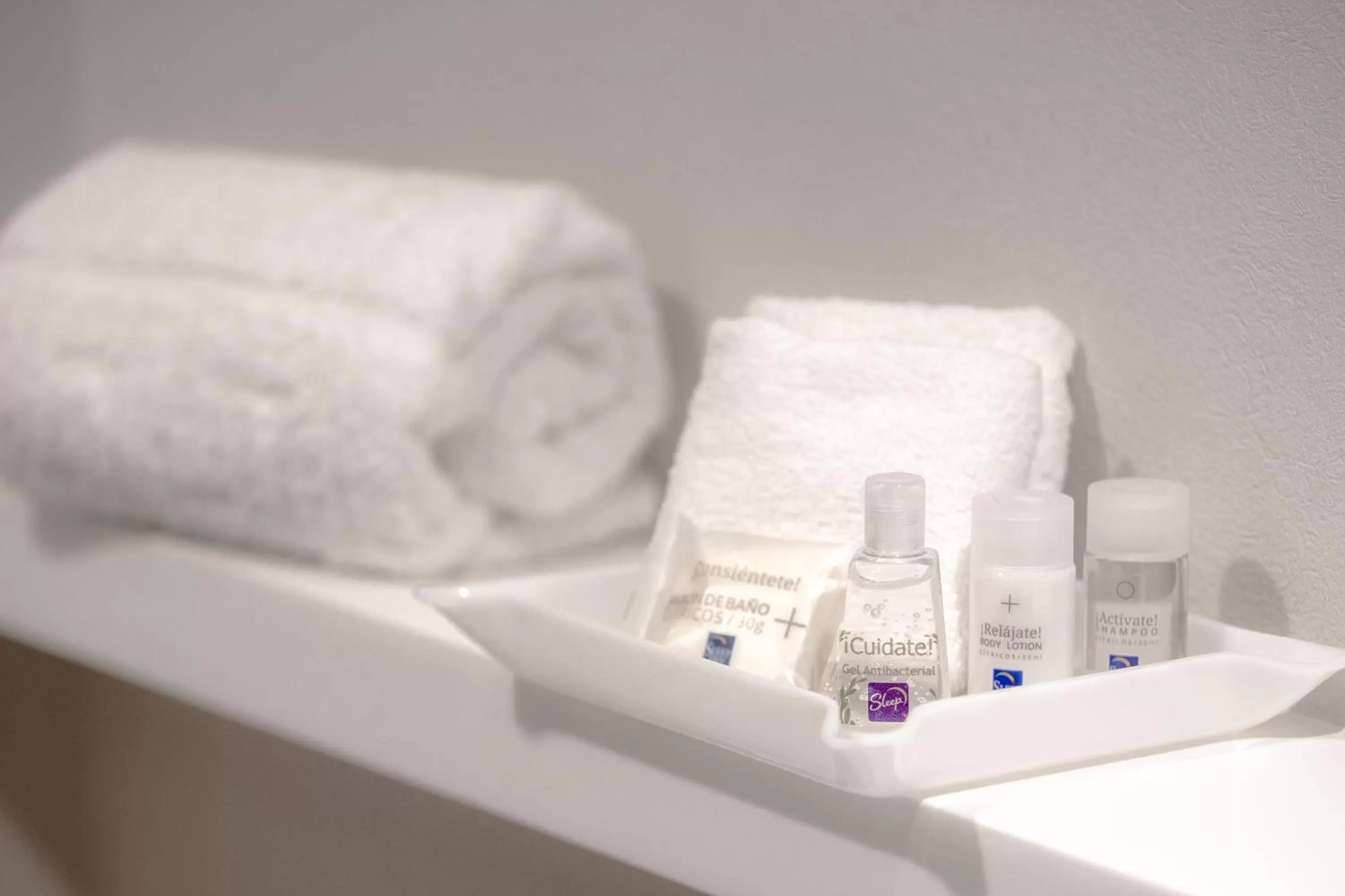 Bathroom in Sleep Inn Guadalajara Galerias