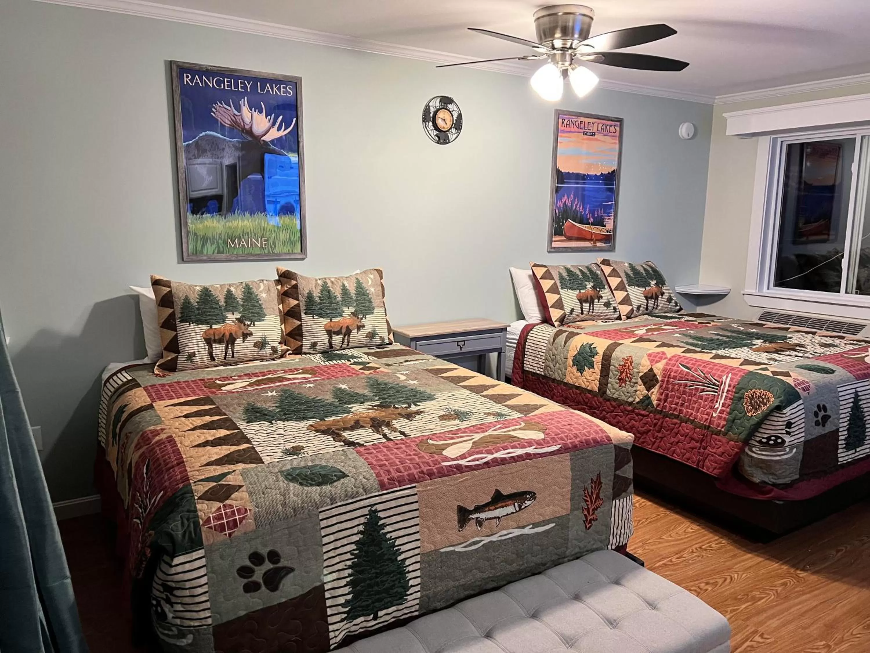 Bed in Rangeley Town & Lake