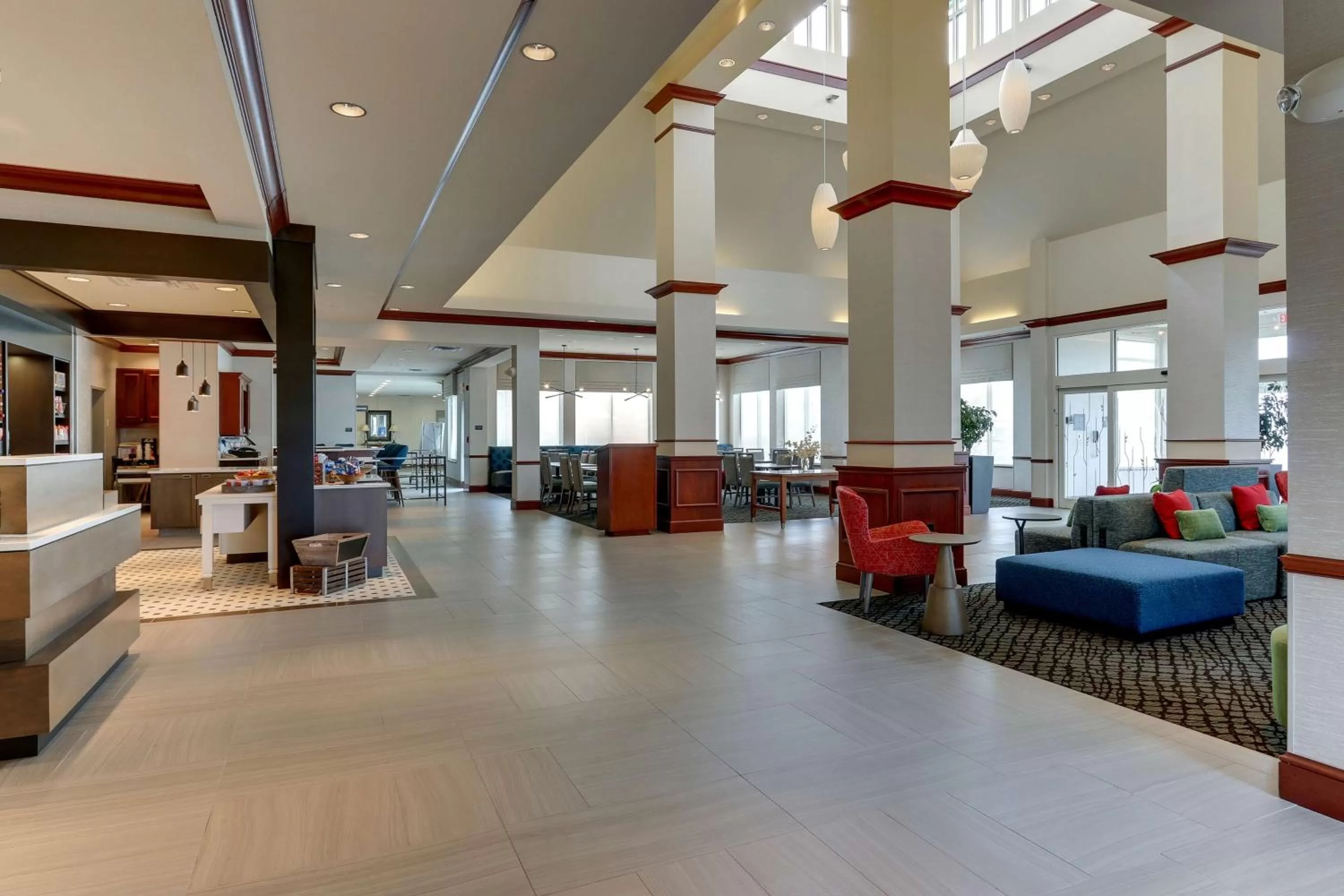 Lobby or reception in Hilton Garden Inn Indianapolis Airport