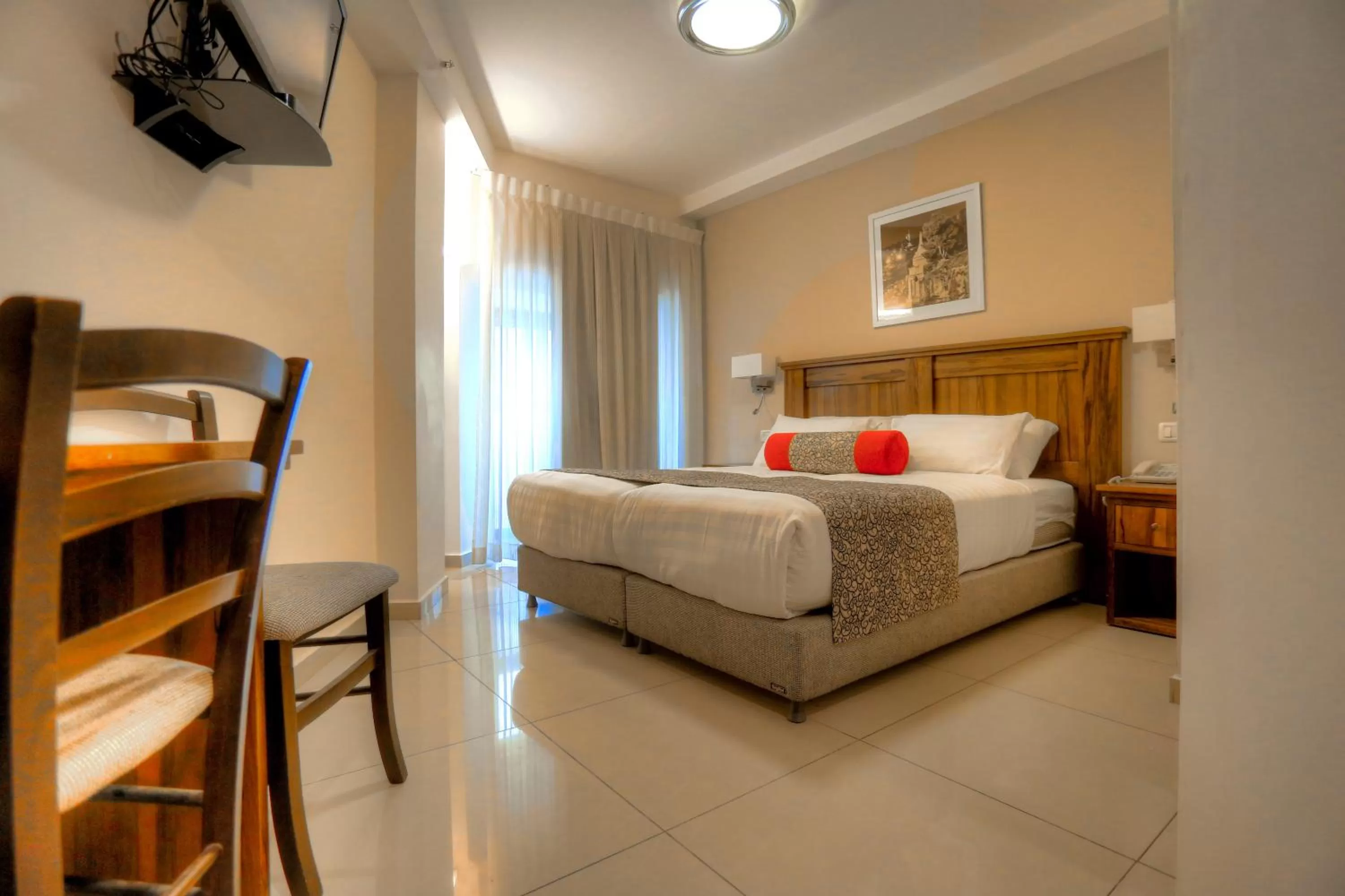 Bedroom, Bed in City Center Jerusalem