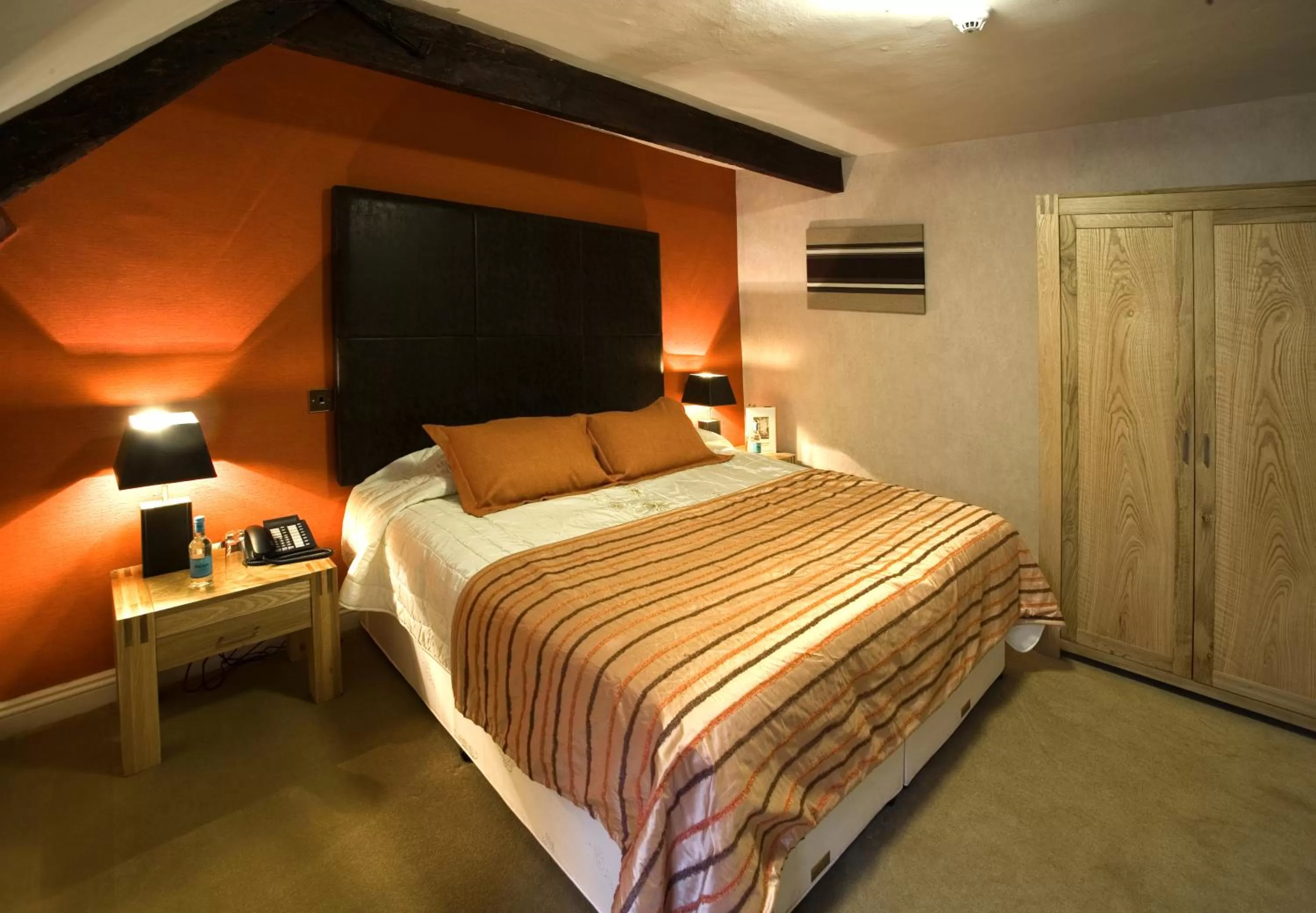 Bed in Colwick Hall Hotel