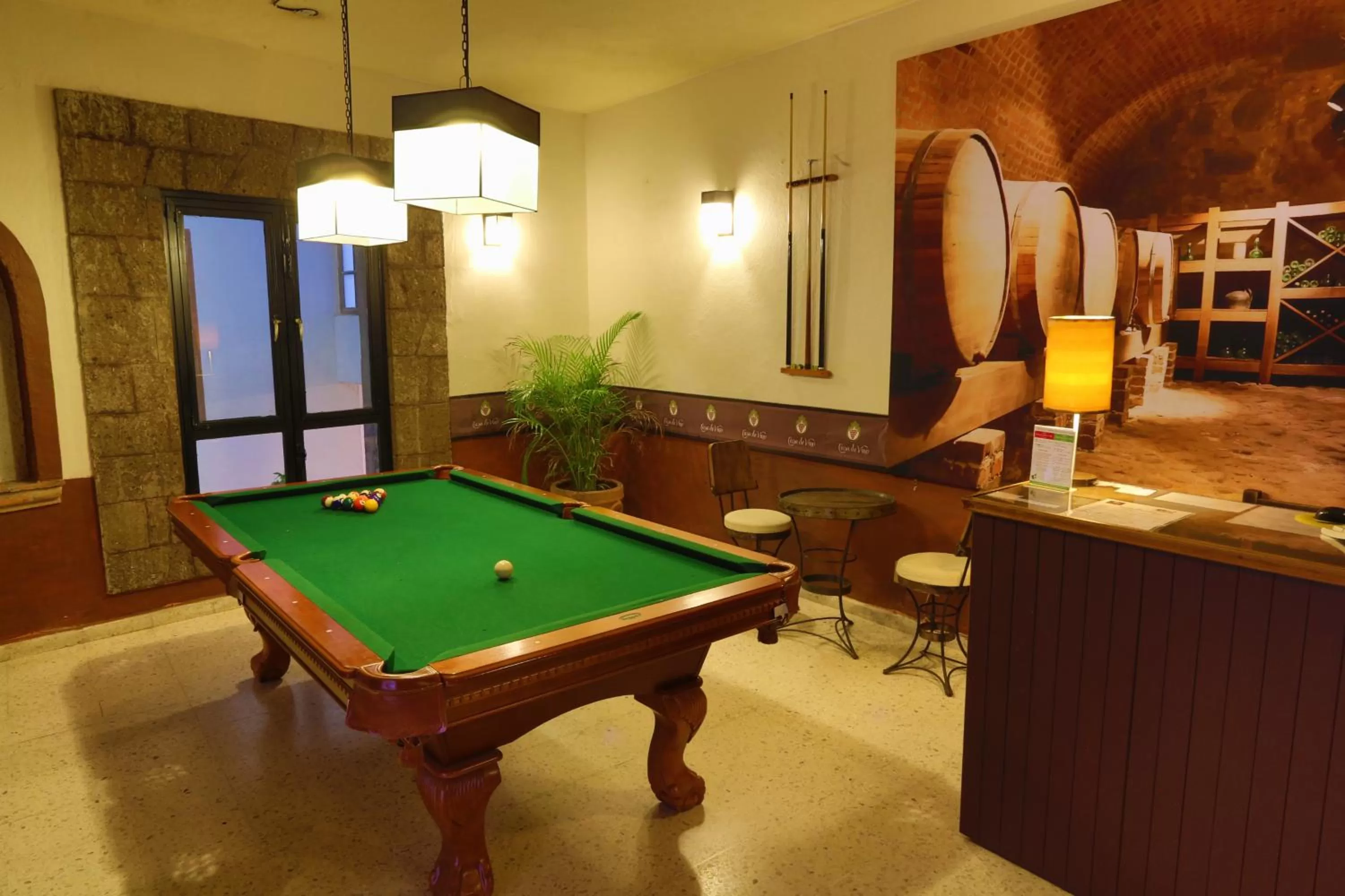 Billiard in Hotel Casa de Vino