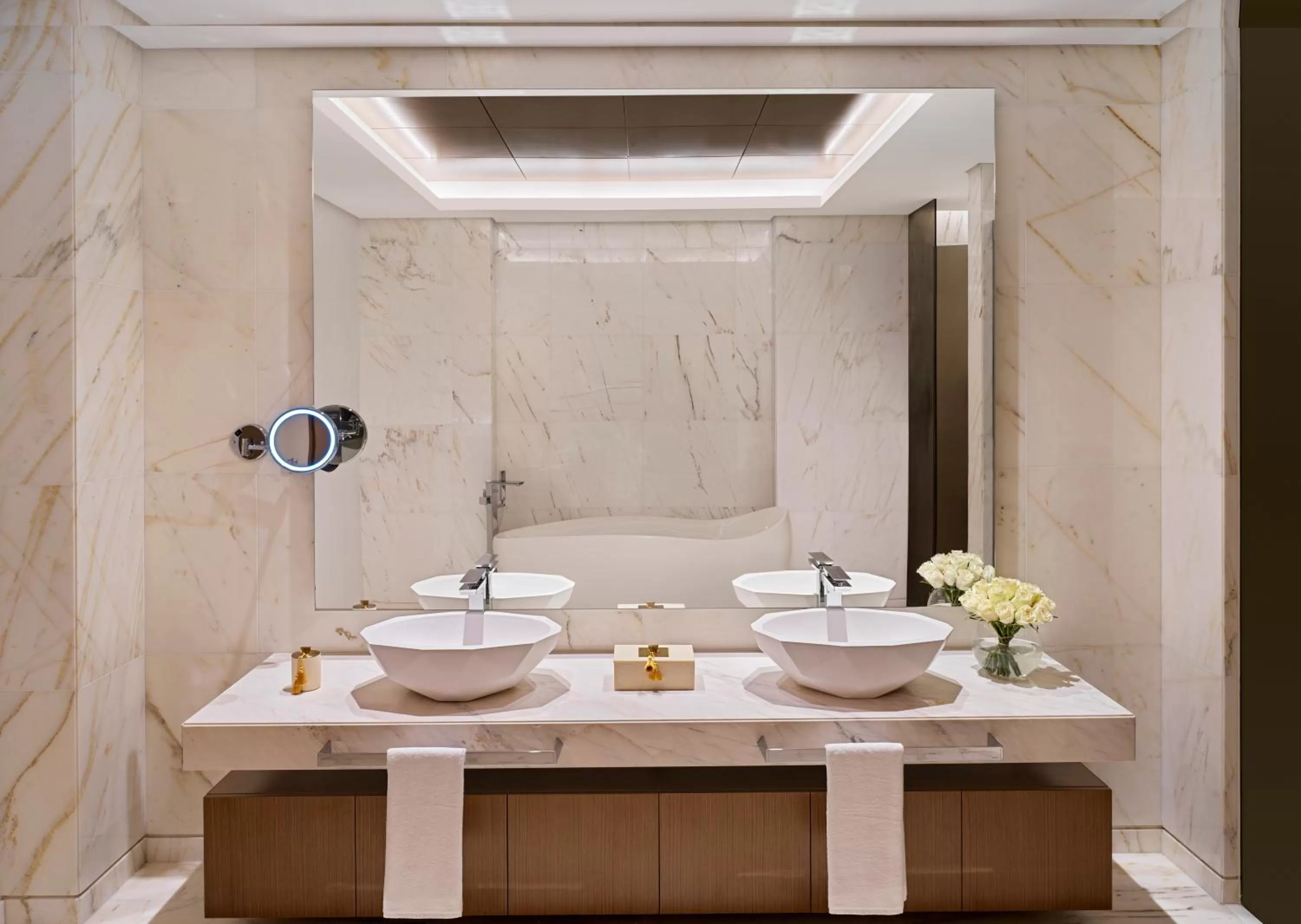 Bathroom in Sofitel Dubai The Obelisk