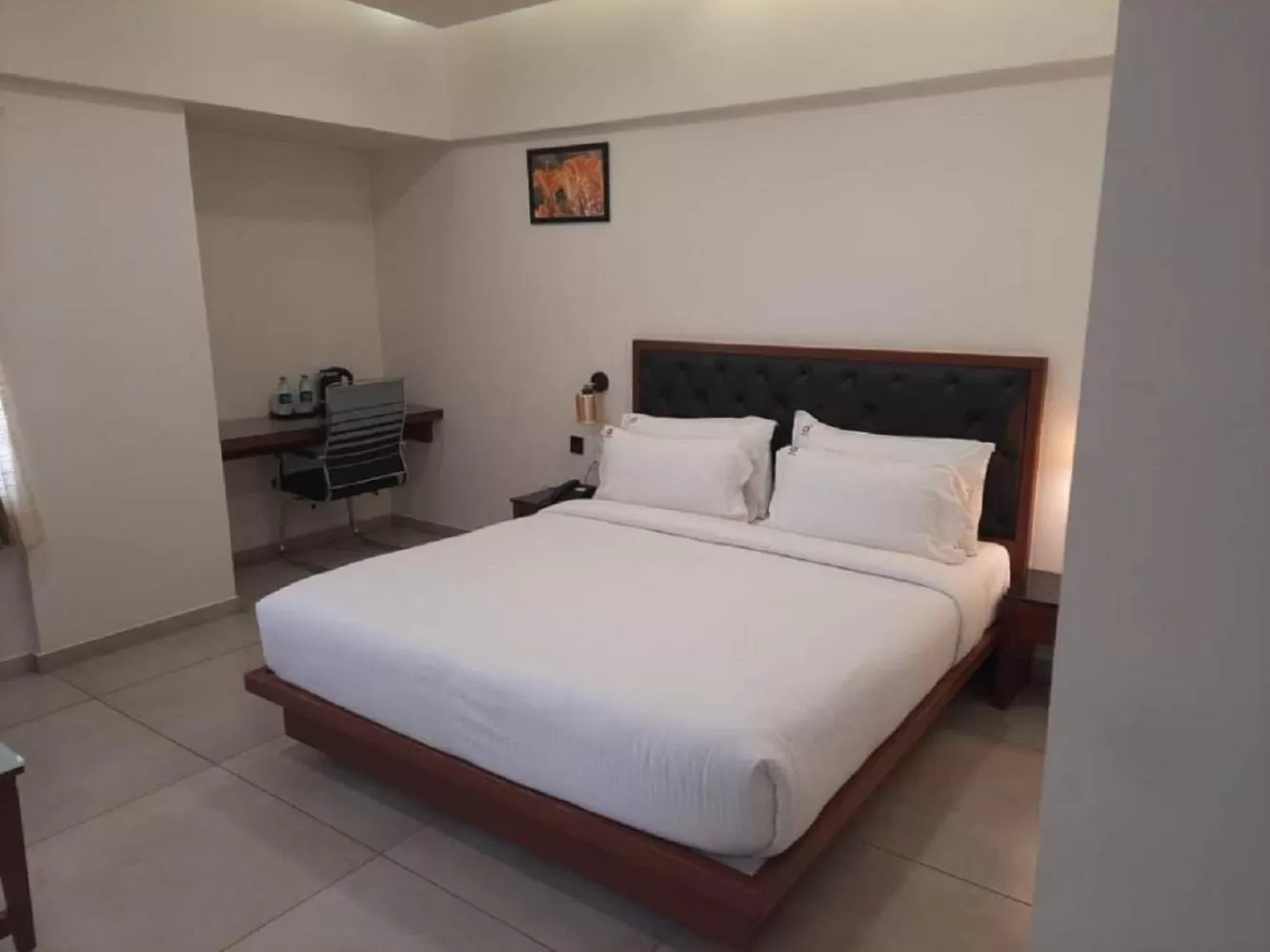 Bedroom, Bed in Ashok inn