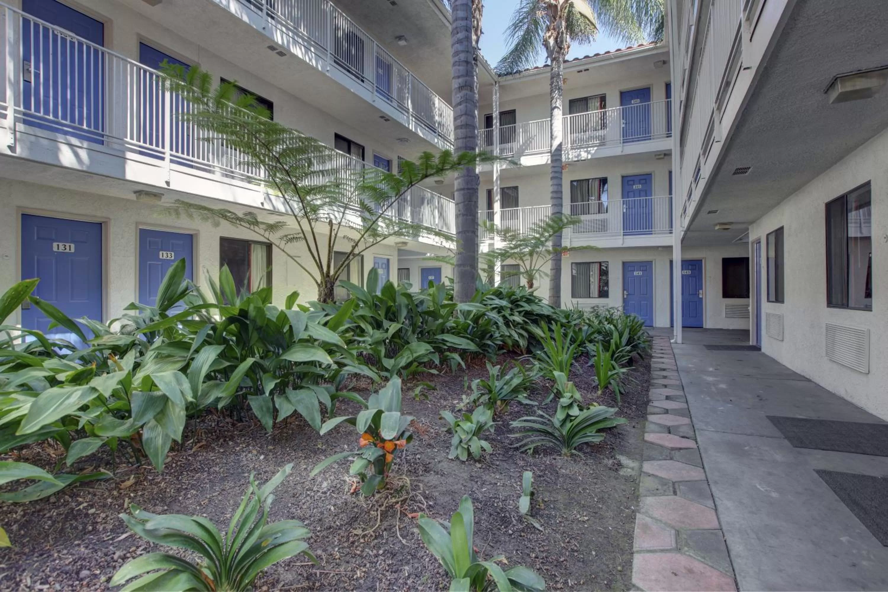 Facade/entrance in Motel 6-Bellflower, CA - Los Angeles