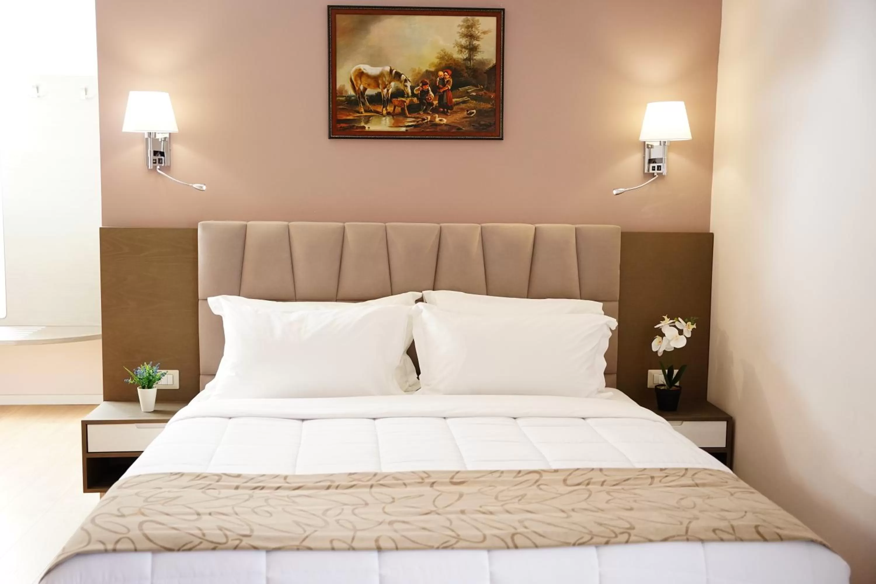 Bed in Doanesia Premium Hotel & Spa