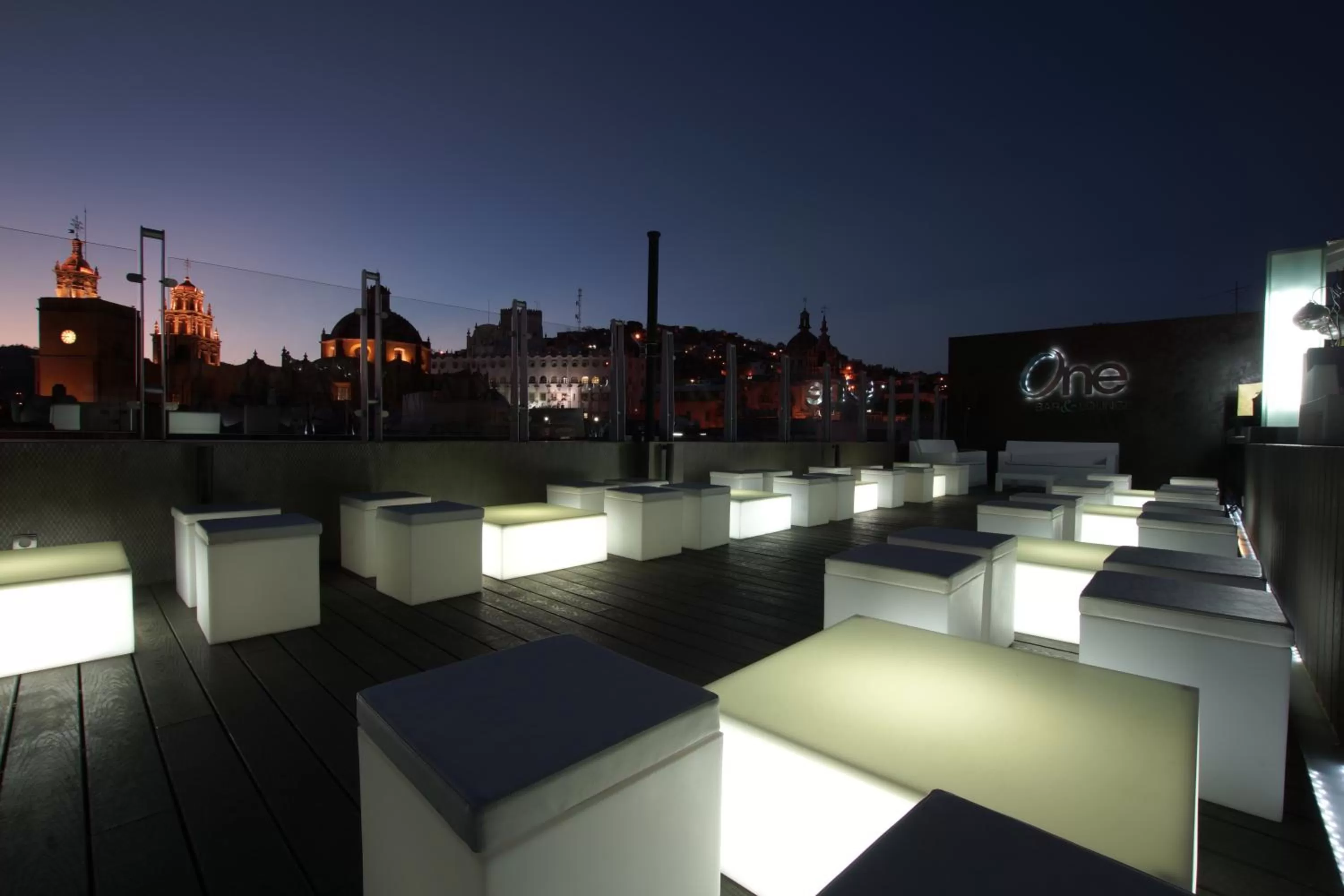 Lounge or bar in 1850 Hotel Boutique