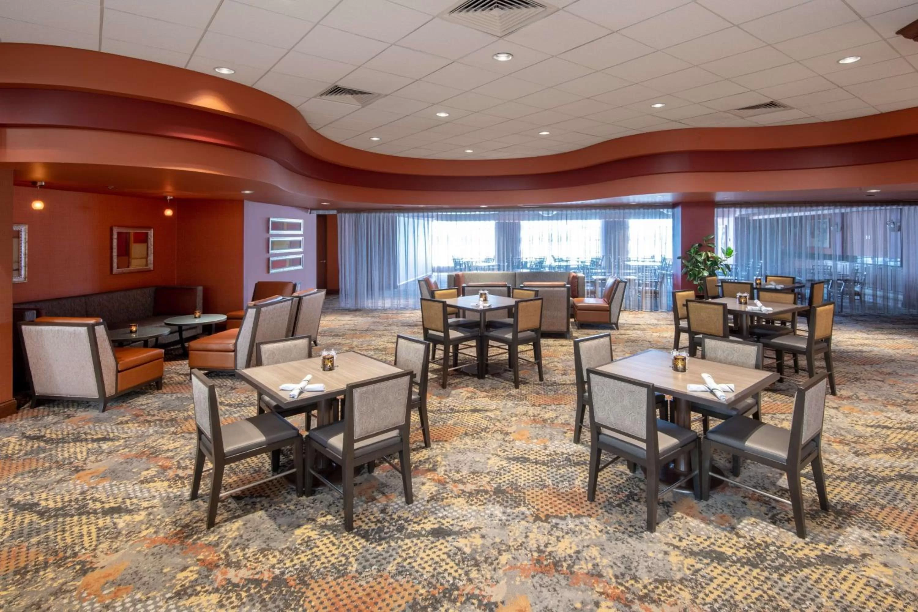 Restaurant/places to eat in Embassy Suites Northwest Arkansas - Hotel, Spa & Convention Center