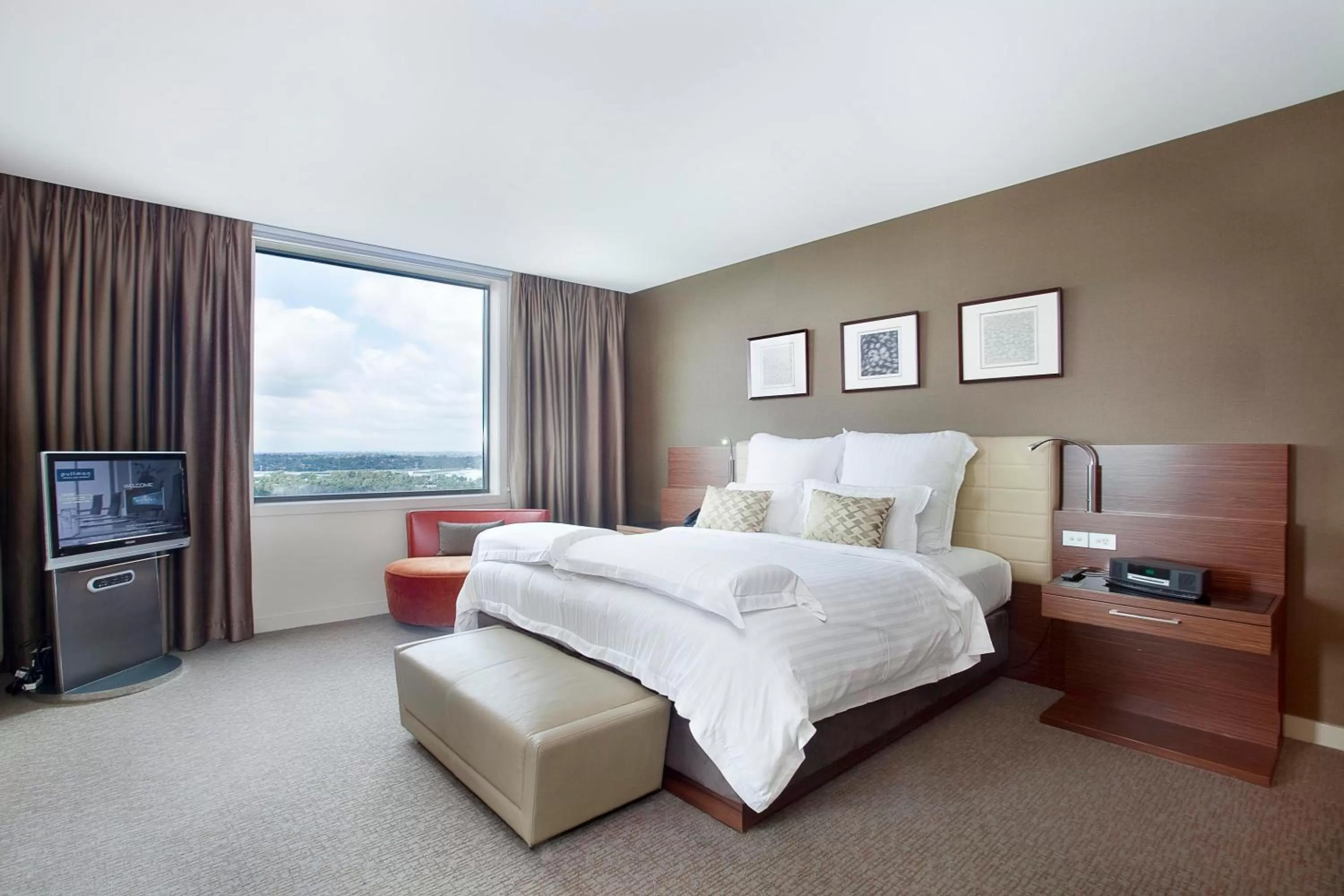 Bedroom, Bed in Pullman Sydney Olympic Park