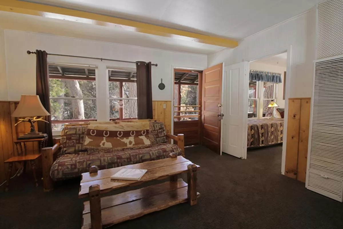 Bed in Silver Pines Lodge