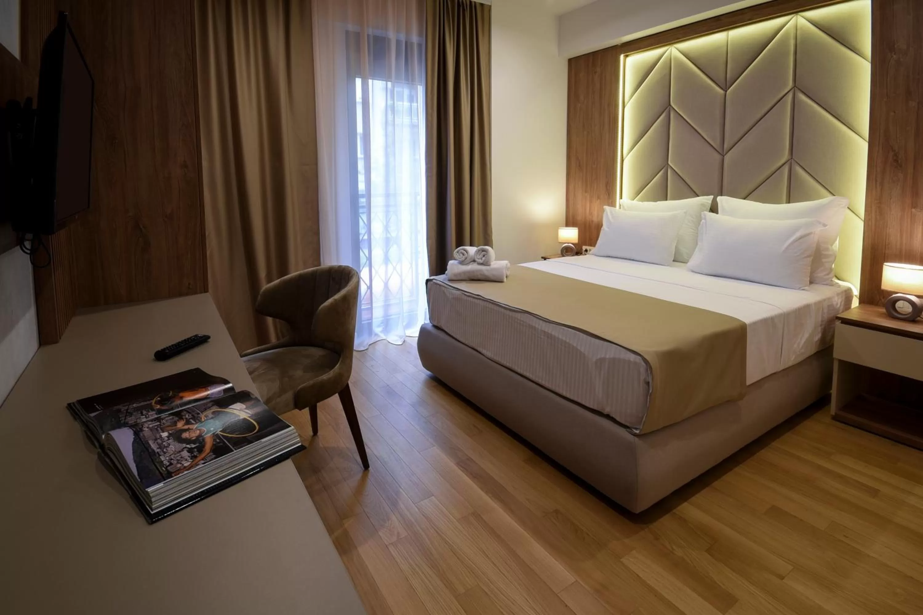 Bedroom, Bed in Hotel LoRa