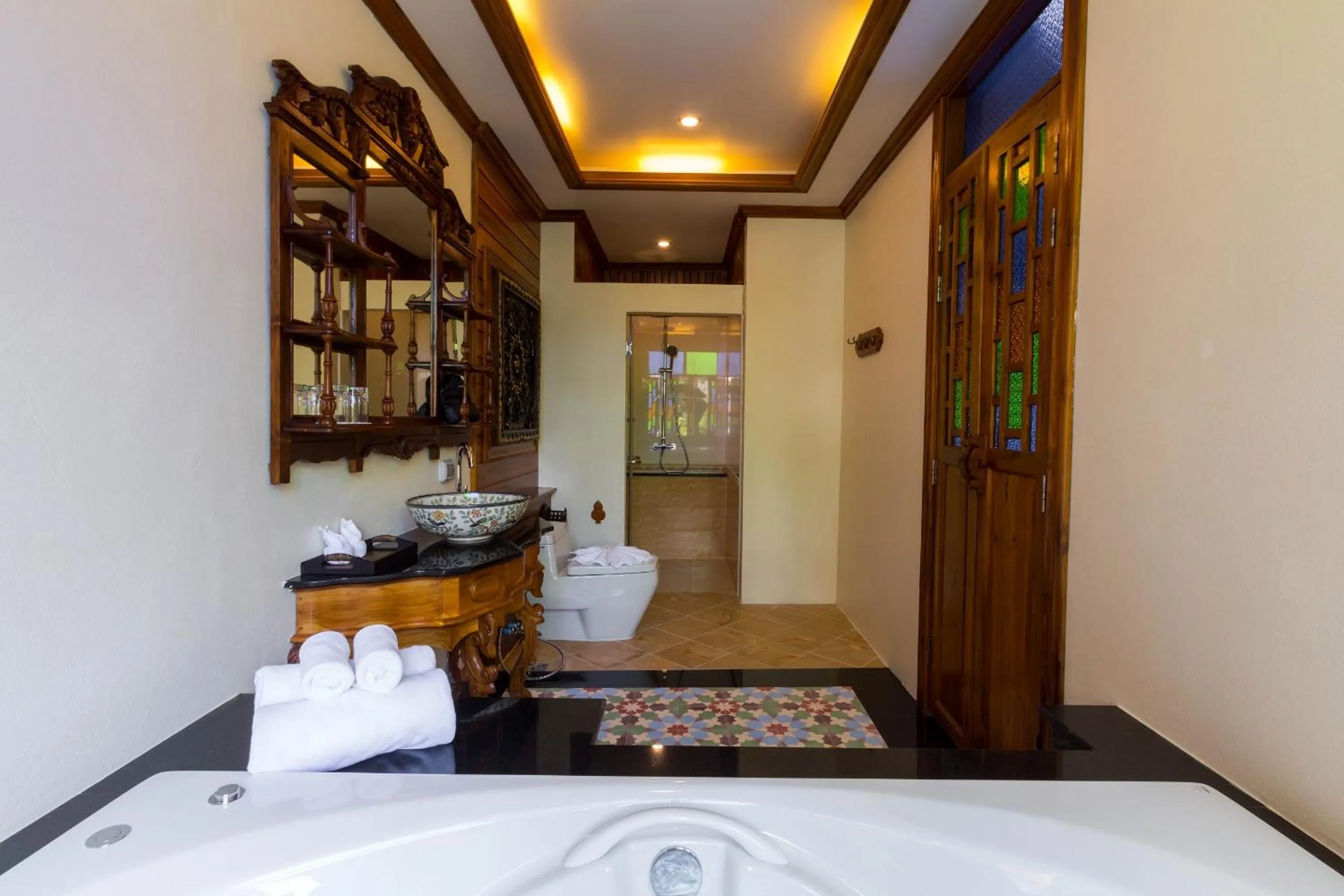 Toilet in Pingviman Hotel