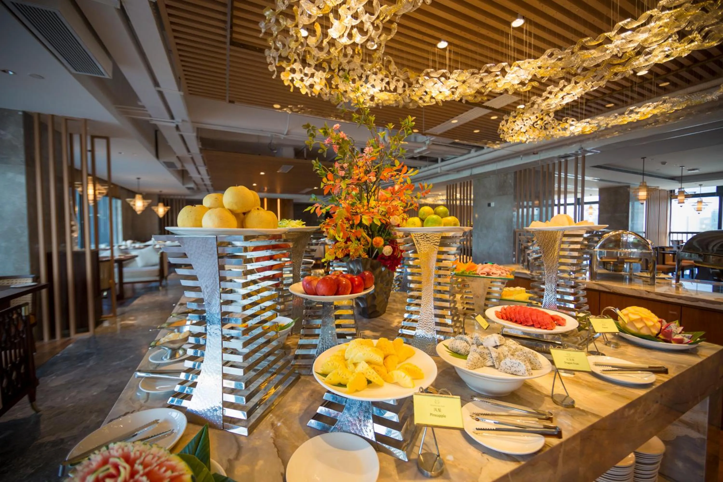 Food in Sunshine Bay Hotel