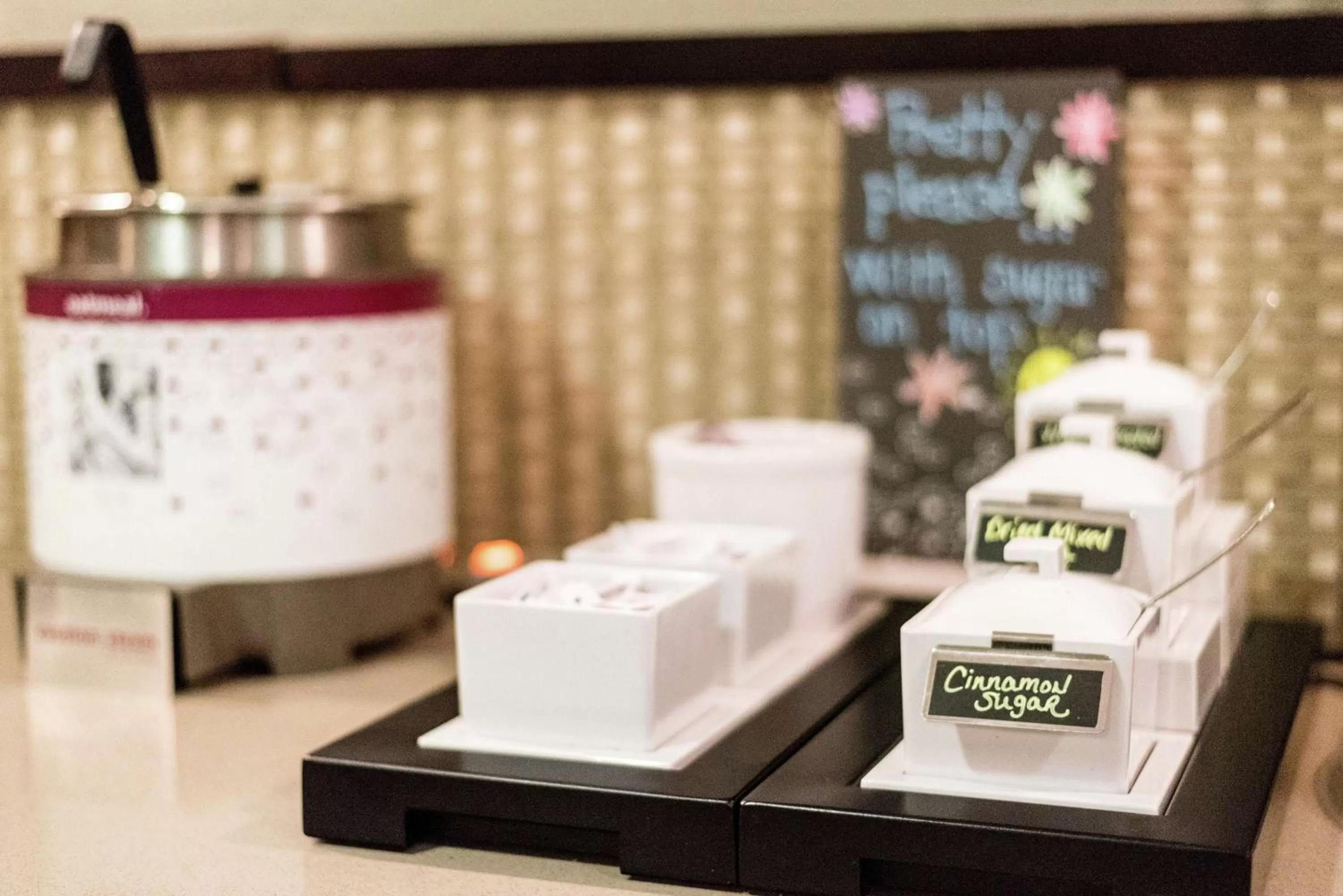 Breakfast in Hampton Inn Muskegon