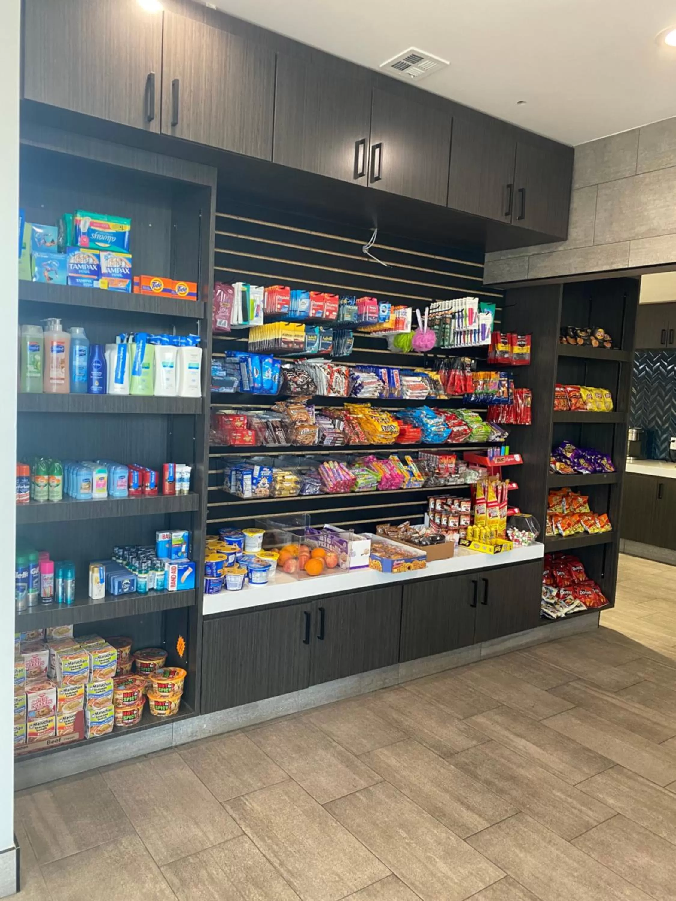 On-site shops in Studio 6 Suites Stockton, CA Waterfront