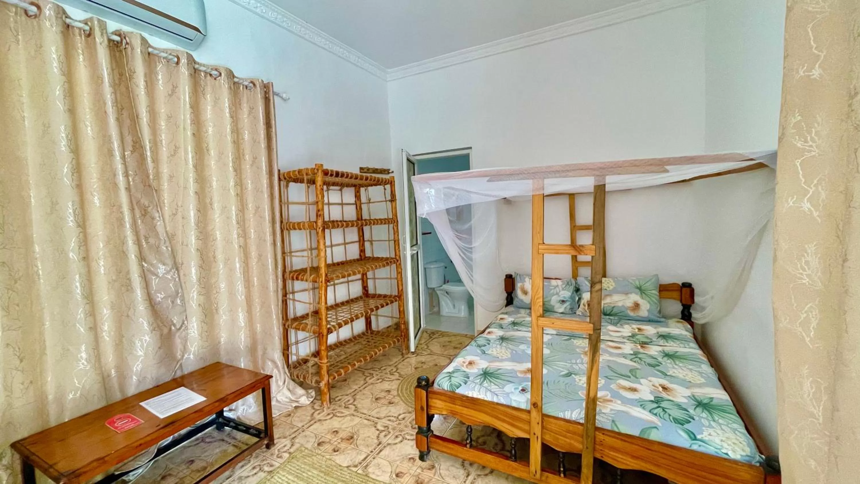 Photo of the whole room, Bunk Bed in Kihori Nungwi