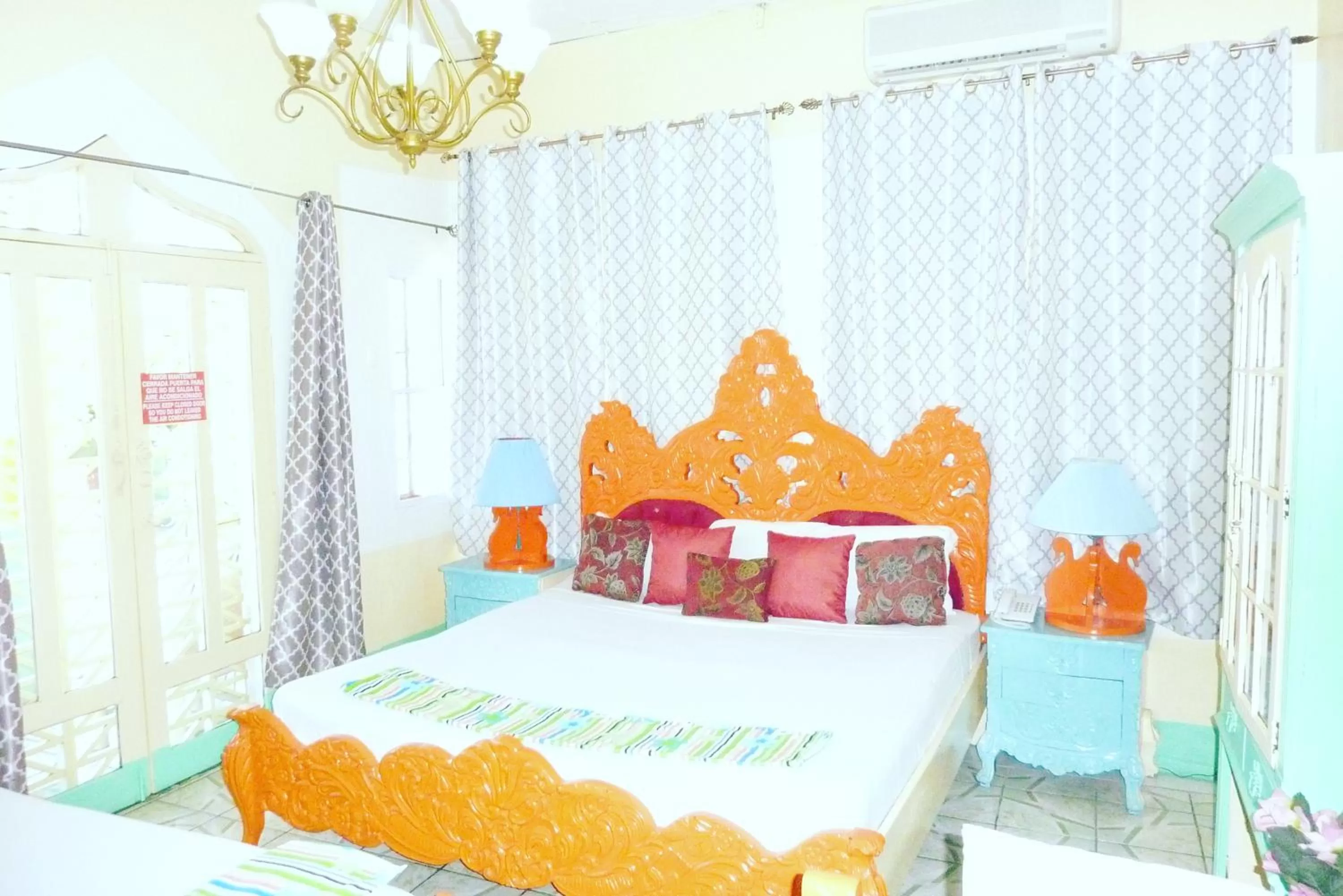 Bed in Hotel Ivania´s