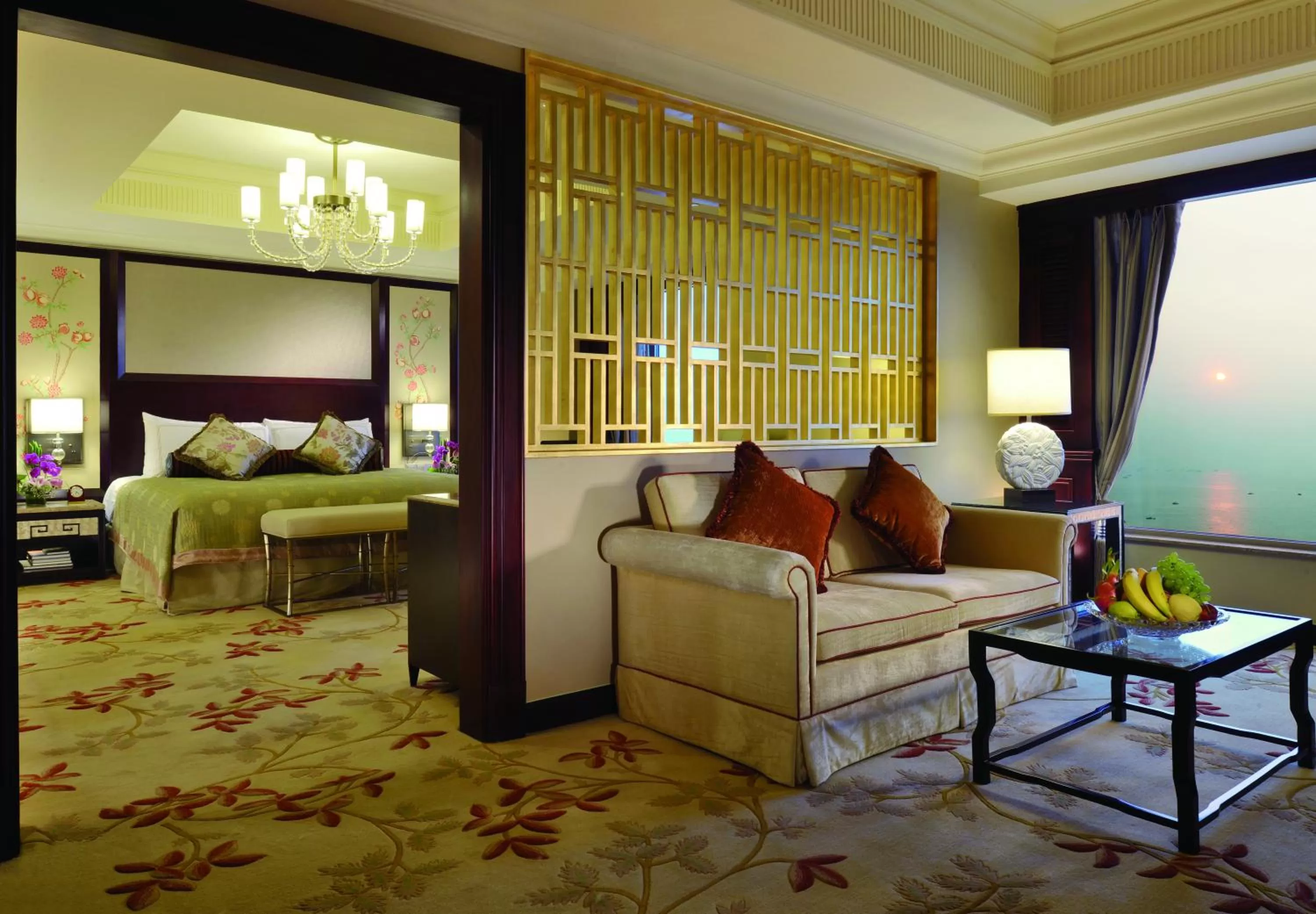 Living room in Shangri-La Beihai