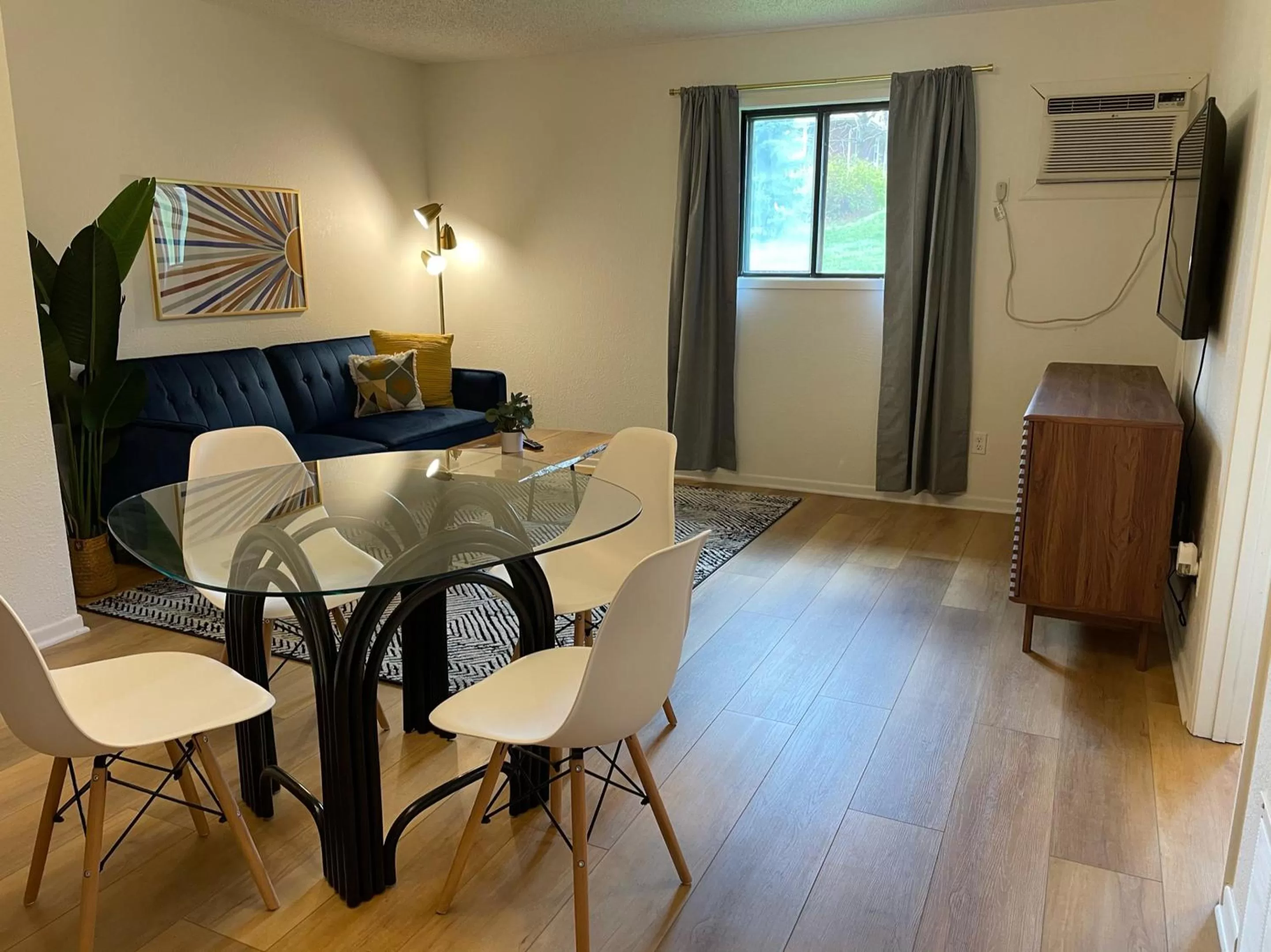 Living room in Simmer Motel