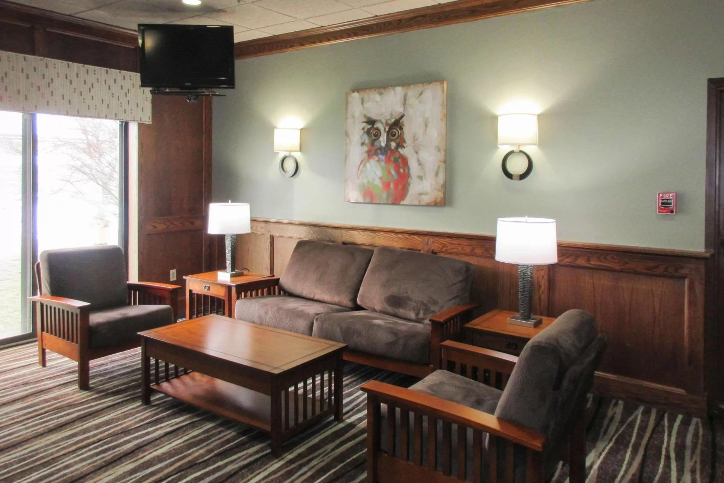 Lobby or reception in Clarion Inn & Suites Cortland - University Area