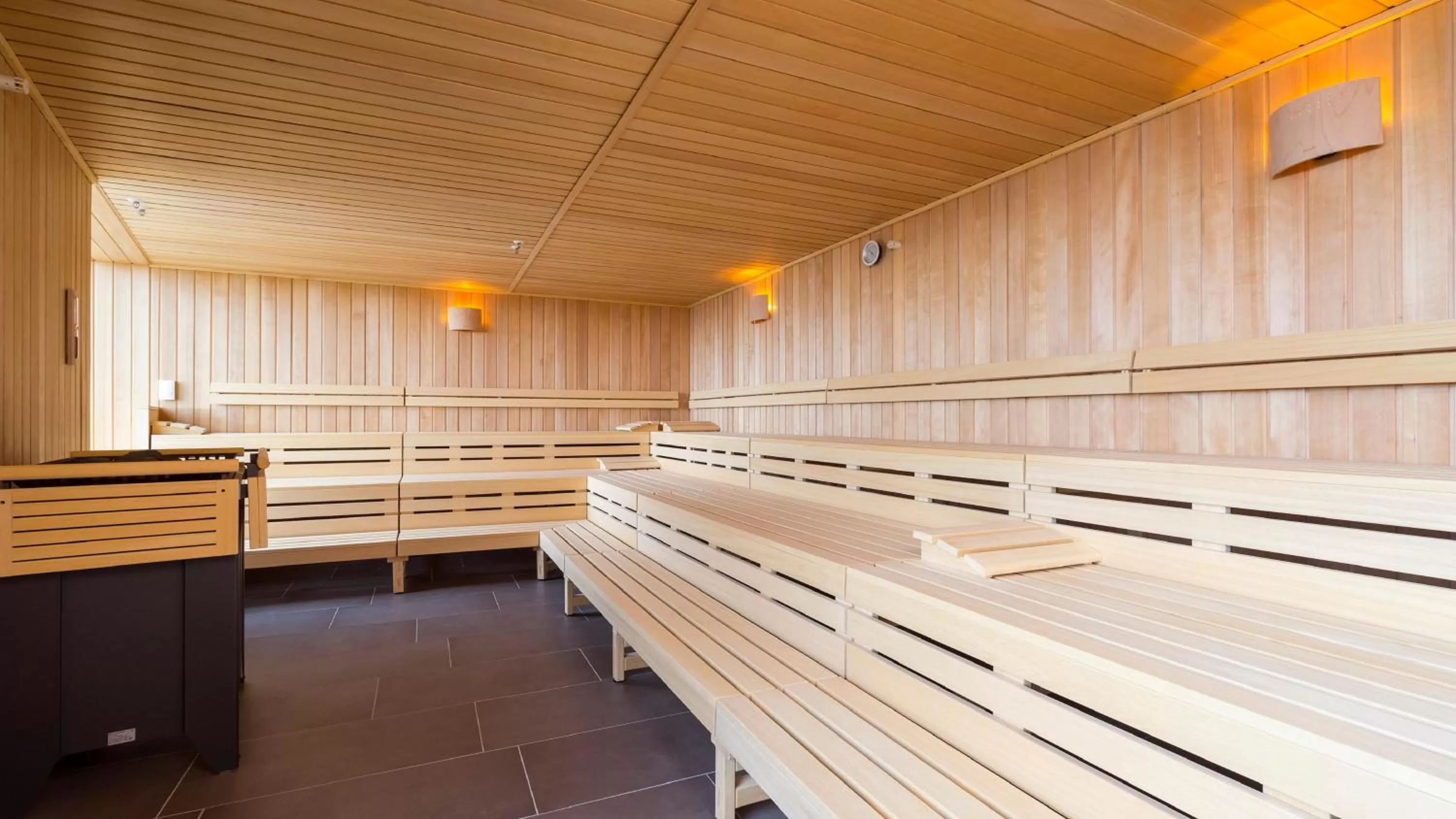 Fitness centre/facilities in Holiday Inn Hamburg - City Nord by IHG