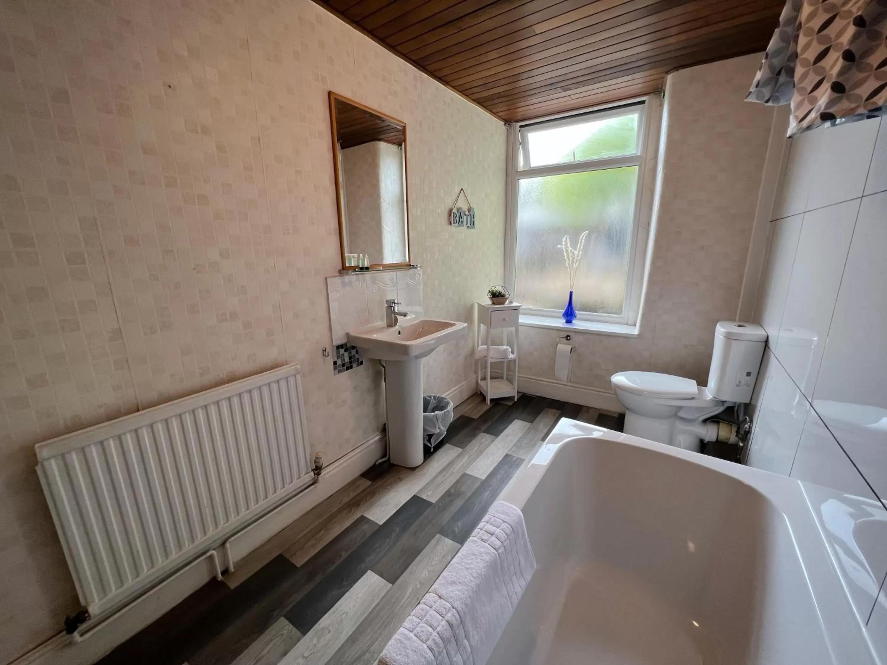 Bathroom in Stone Lodge