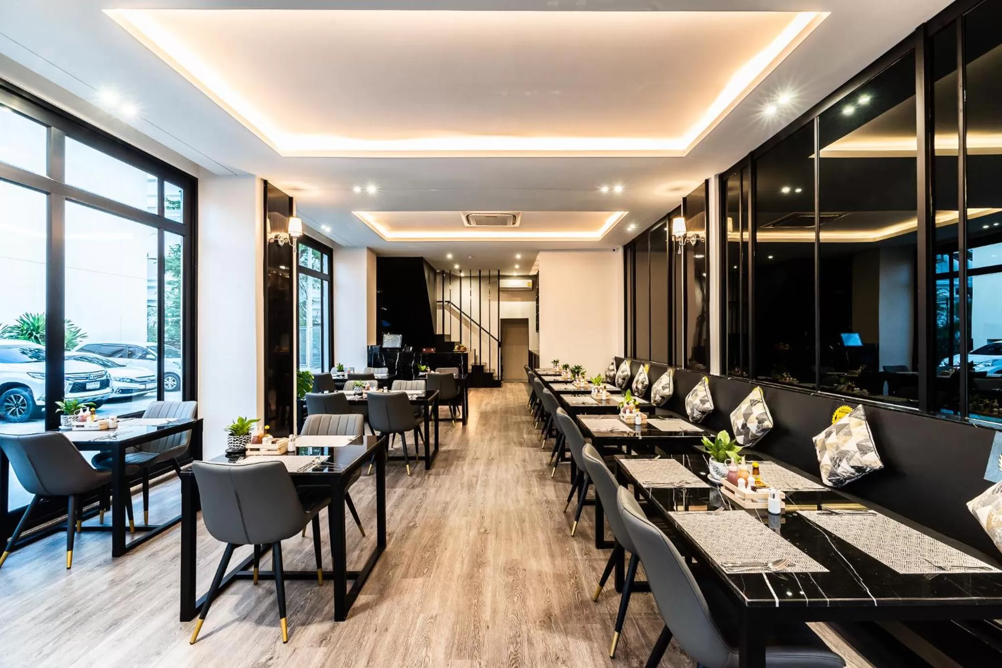 Restaurant/places to eat in One Patio Hotel Pattaya - SHA Extra Plus