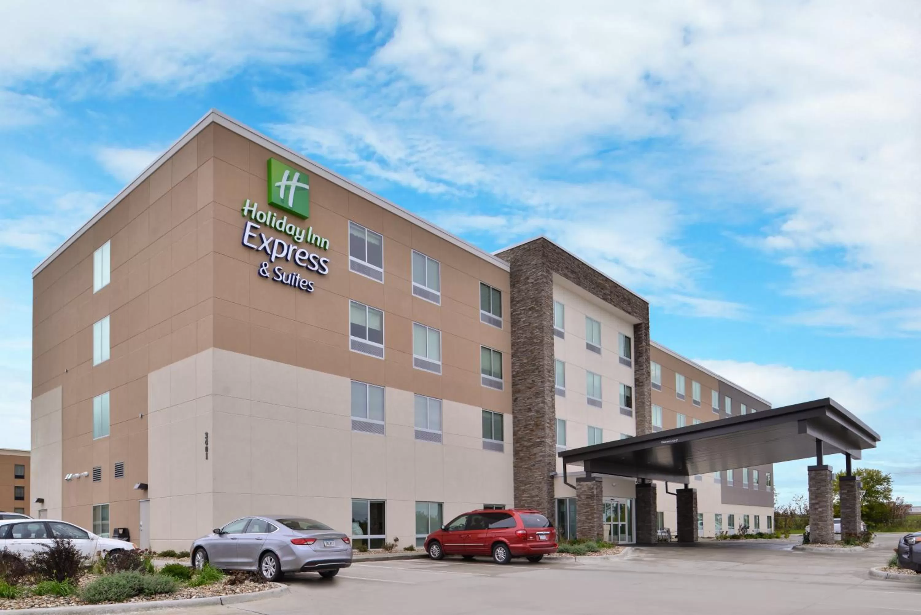 Holiday Inn Express & Suites - Marshalltown by IHG