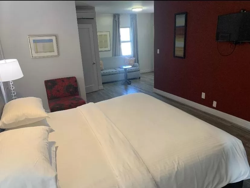 Bed in L.A. Sky Boutique Hotel