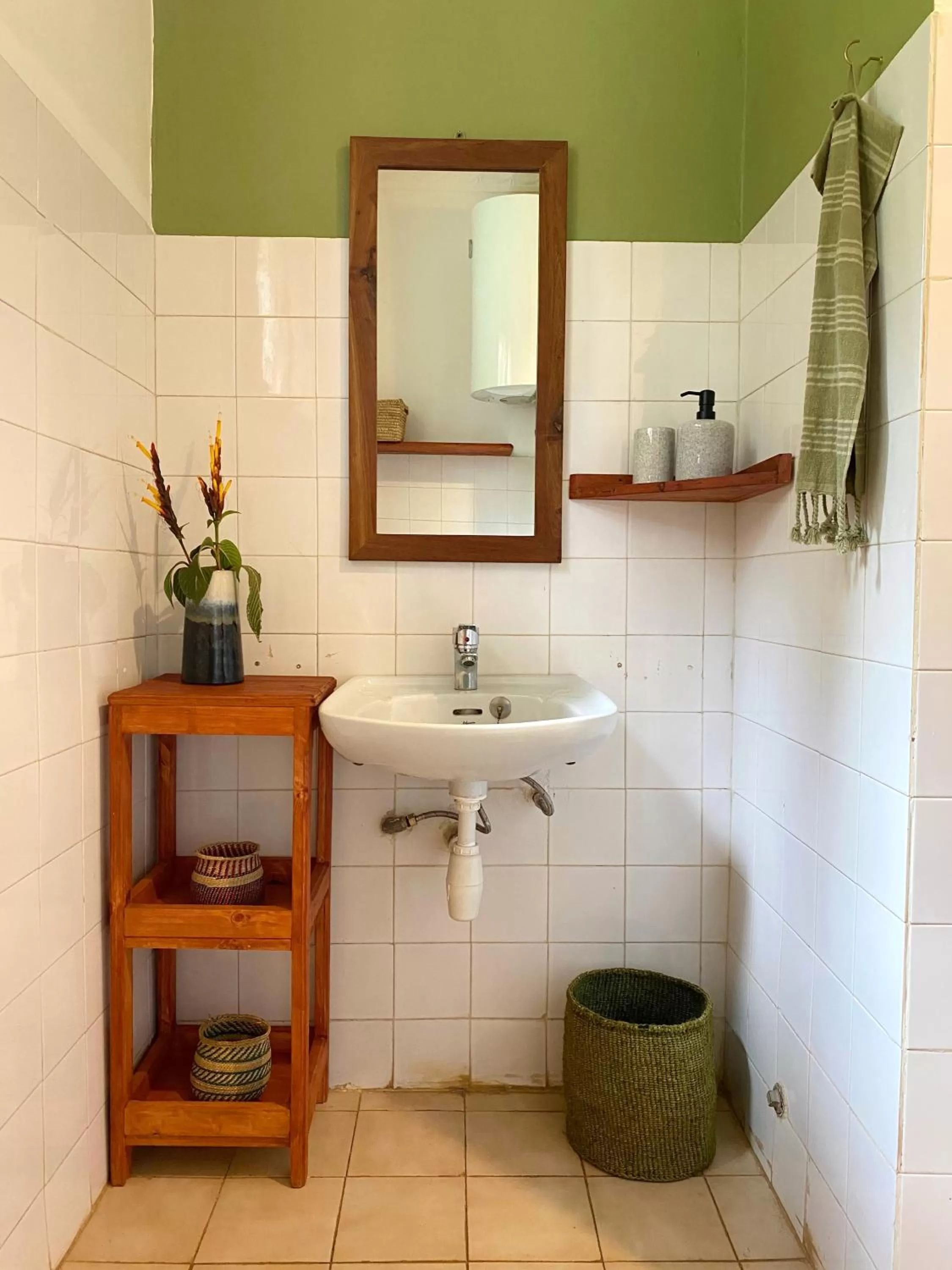 Bathroom in Utamaduni House B&B