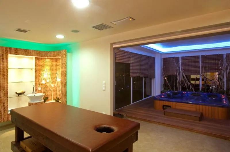 Hot Tub in Castello Di Cavallieri Suites & Spa - Adults Only