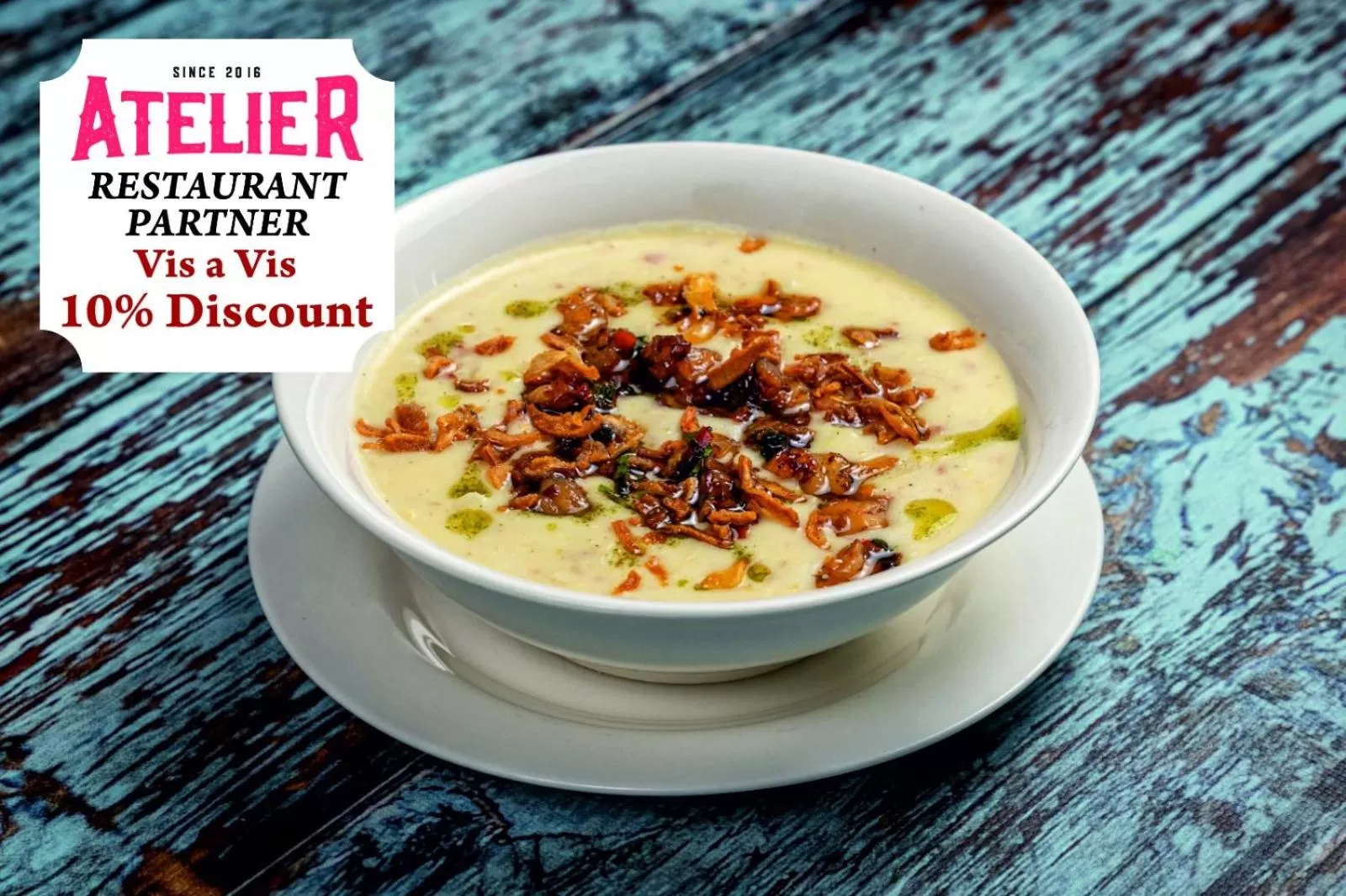 Restaurant/places to eat in La Strada Boutique Villa