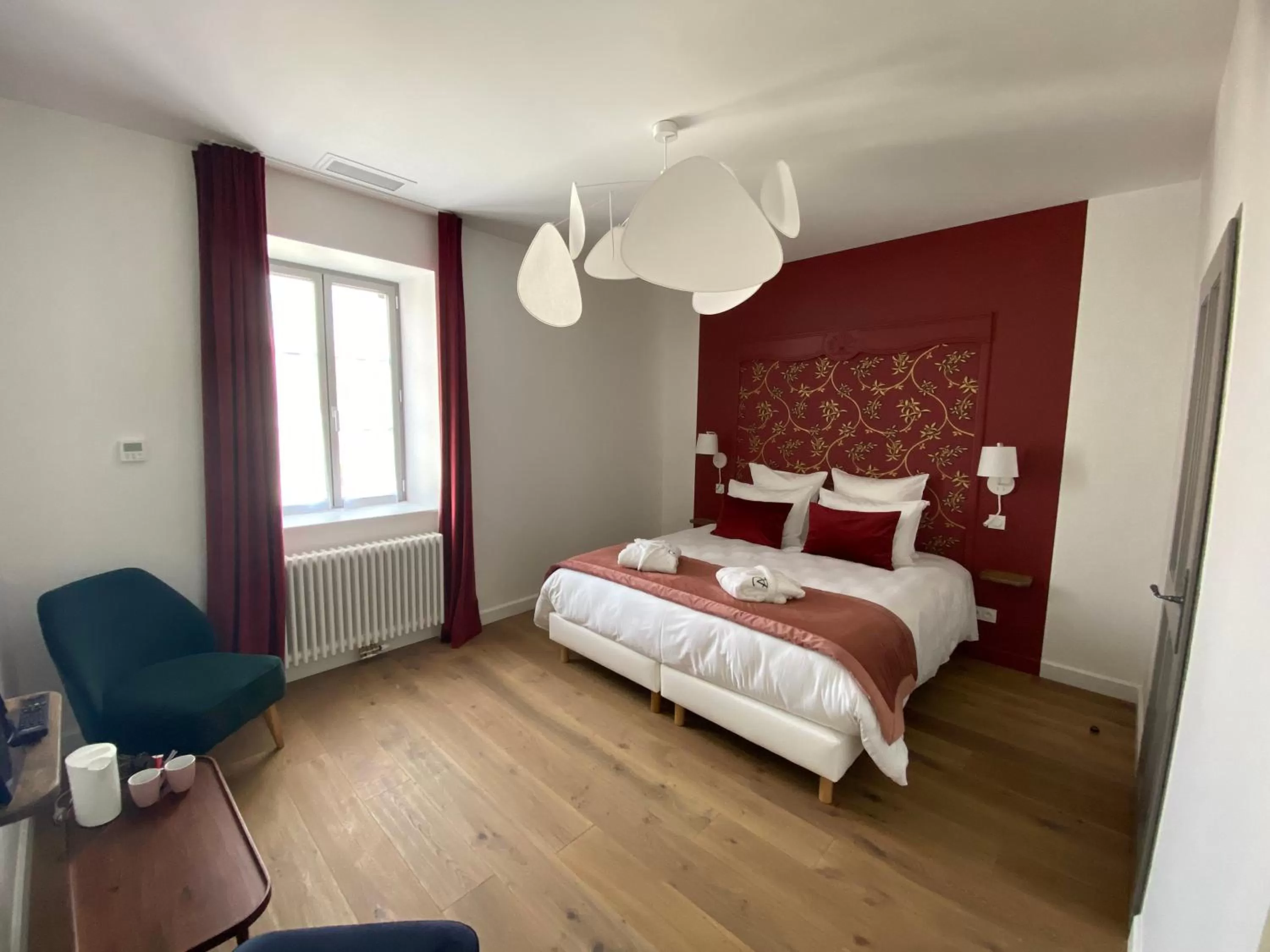 Bedroom, Bed in Le Charles V