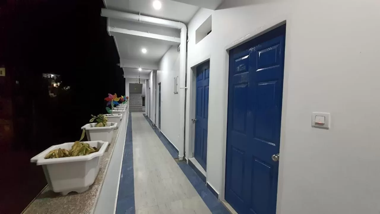 Balcony/Terrace in Hill Hoppers Hotel